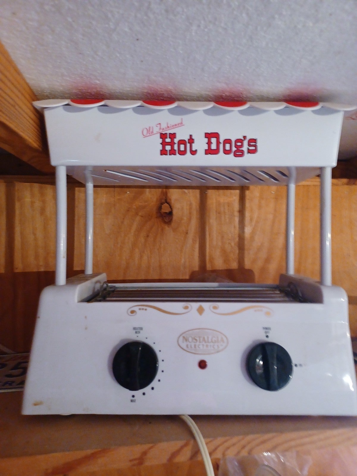 Old fashioned hotdog stand