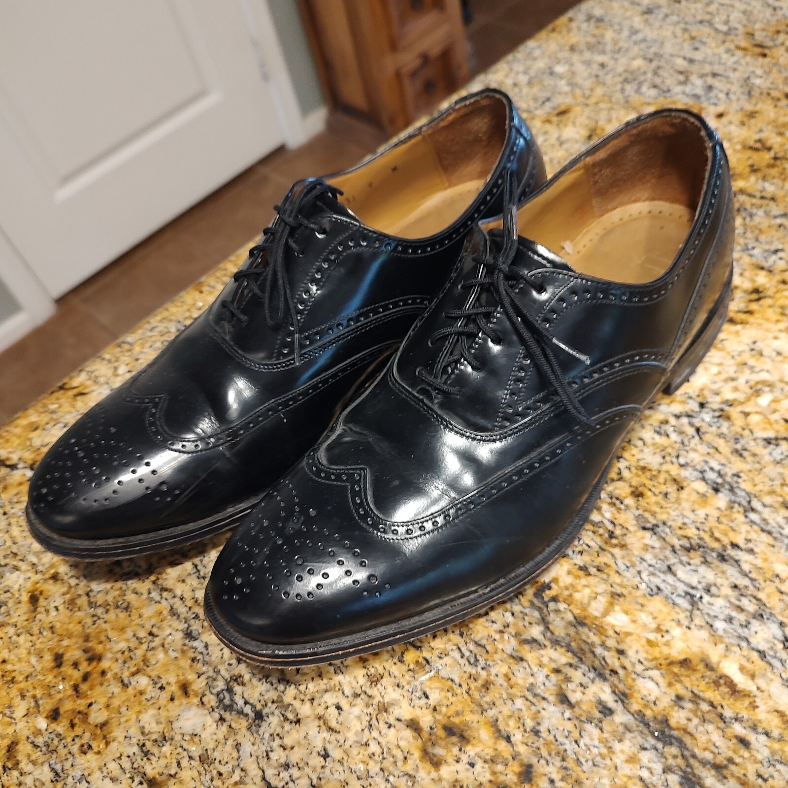 Johnston & Murphy Optima Black Leather Wingtip Dress Oxford Shoes US 9M