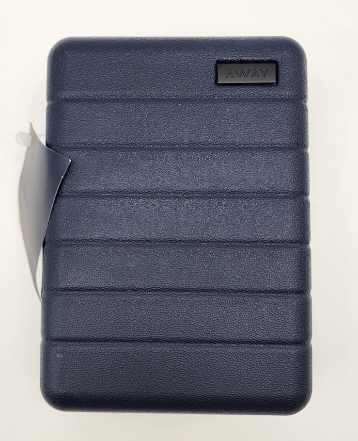 New! AWAY & UNITED Airlines Mini Suitcase United Polaris Amenity Kit FREE SHIP