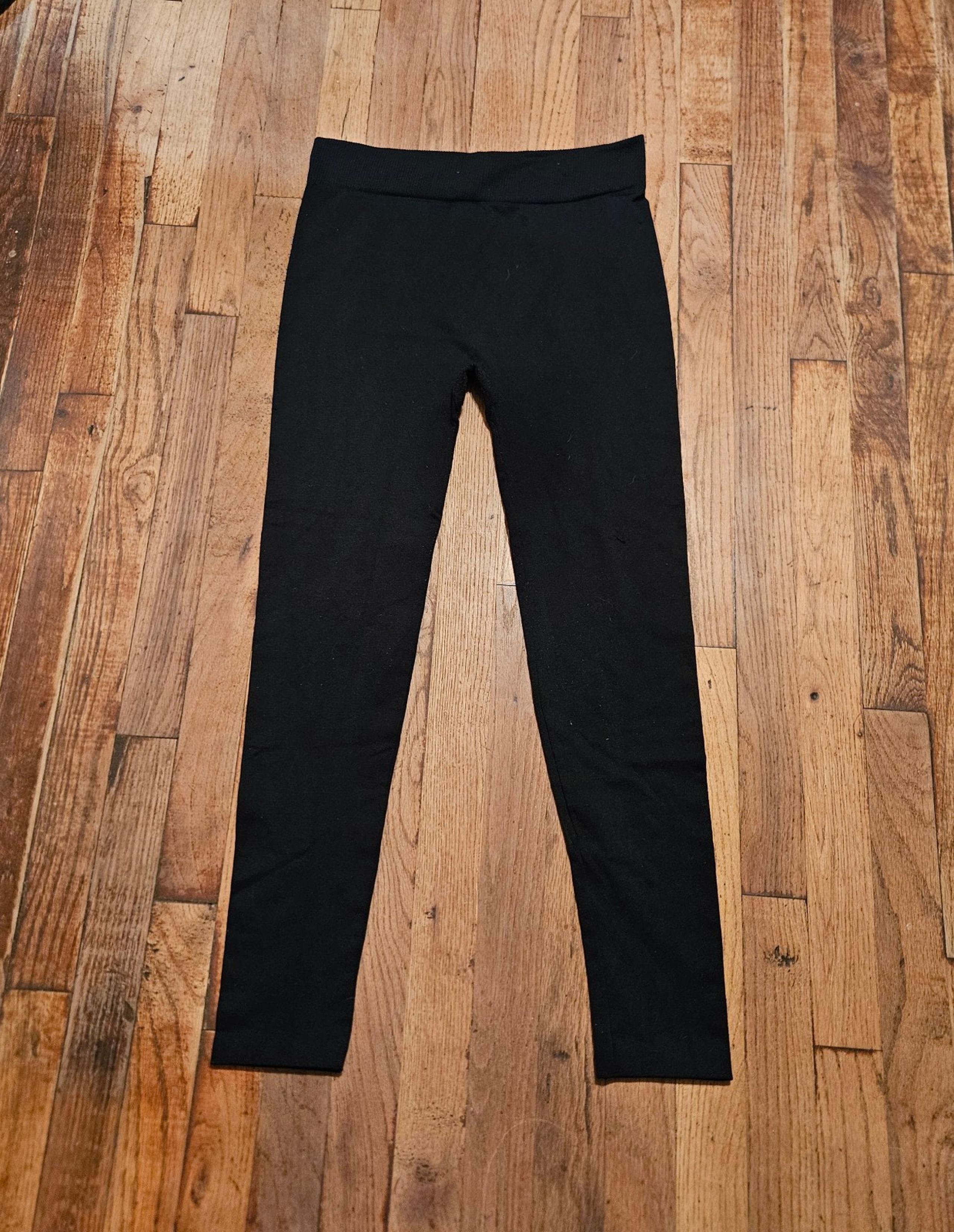 Women's black stretchy time and tru leggings elastic waistband loungewear comfy