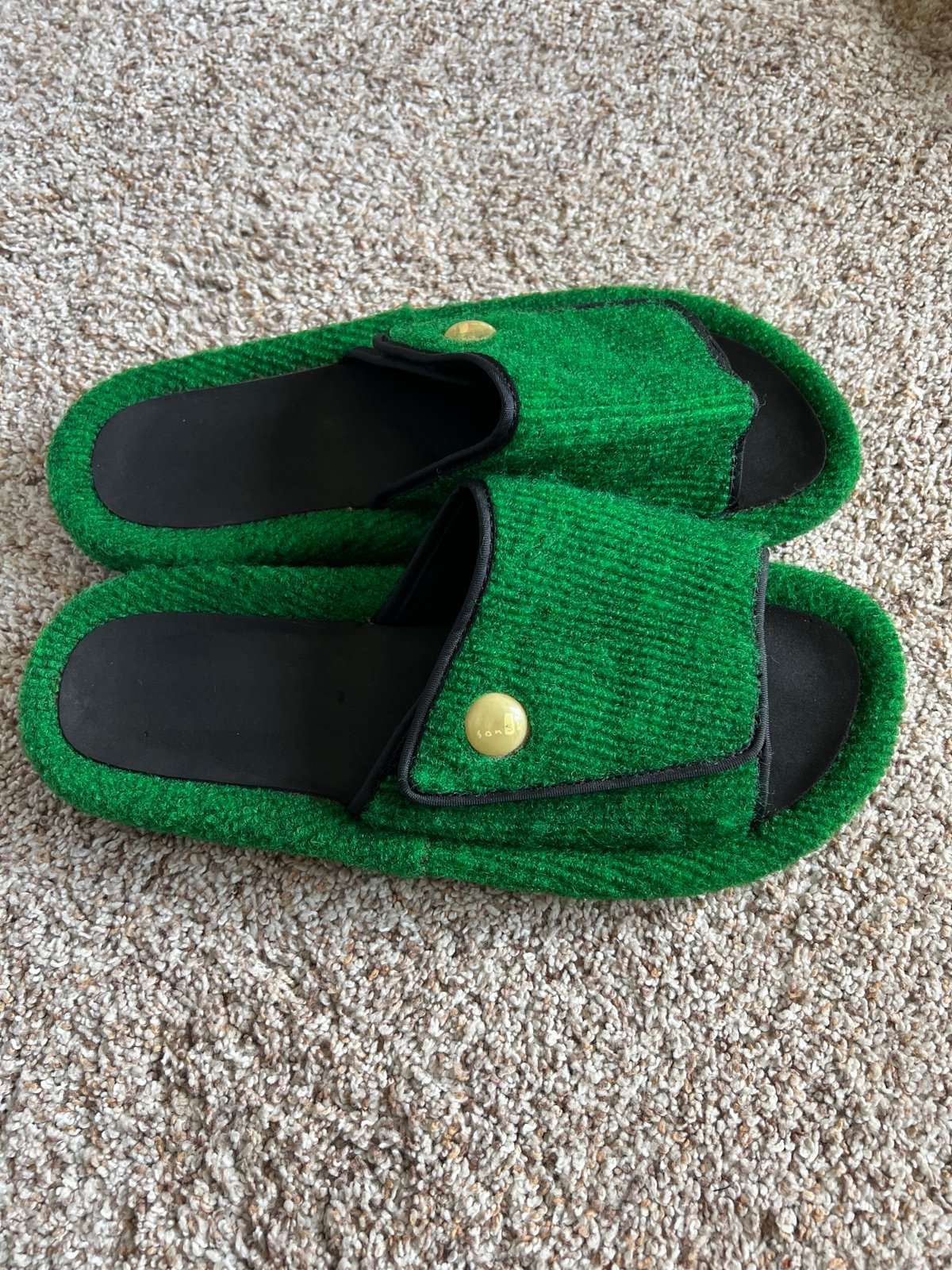 Sanuk Turf Slides *Rare*