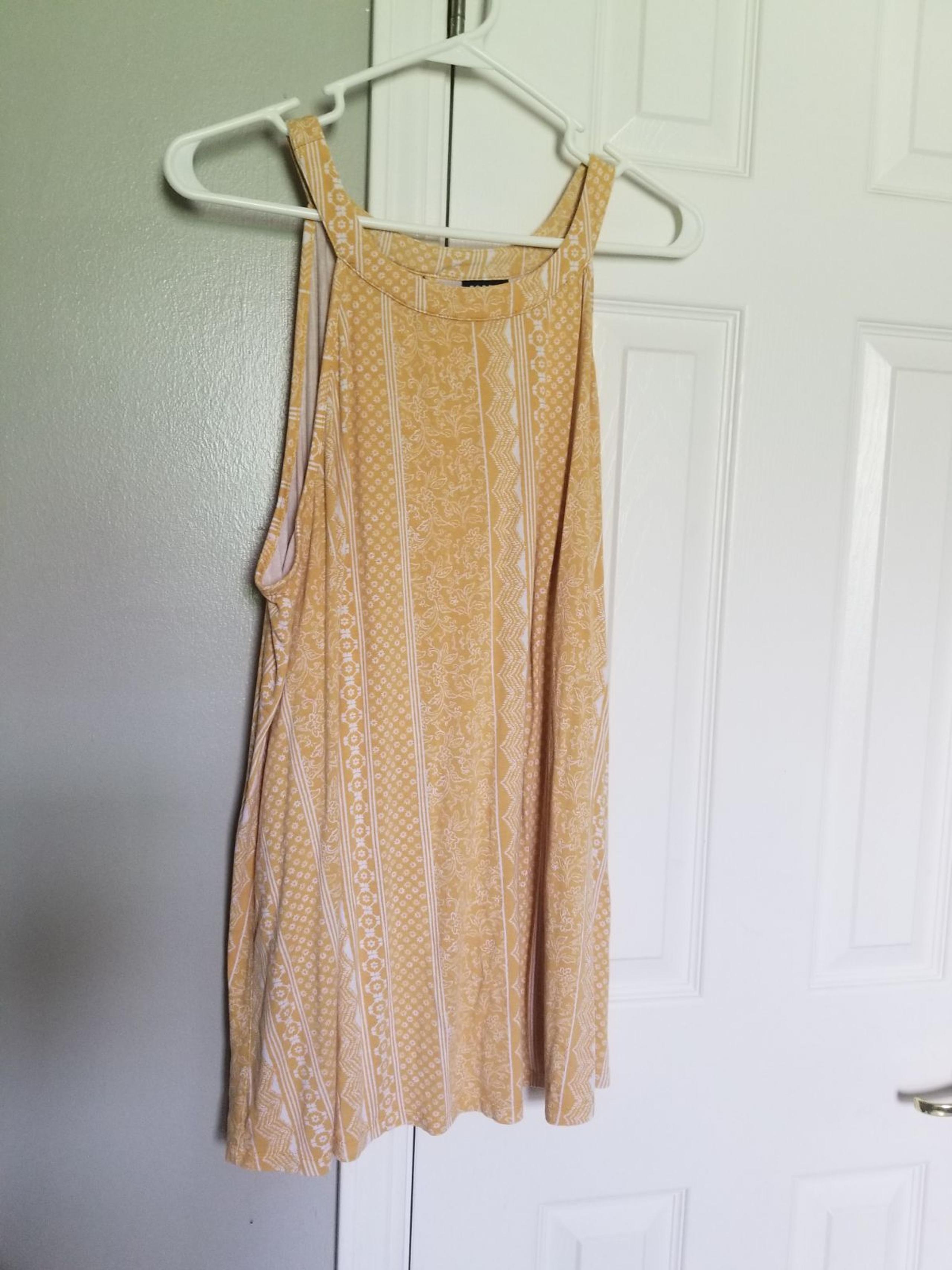 YELLOW & WHITE BORDER CUTAWAY TANK