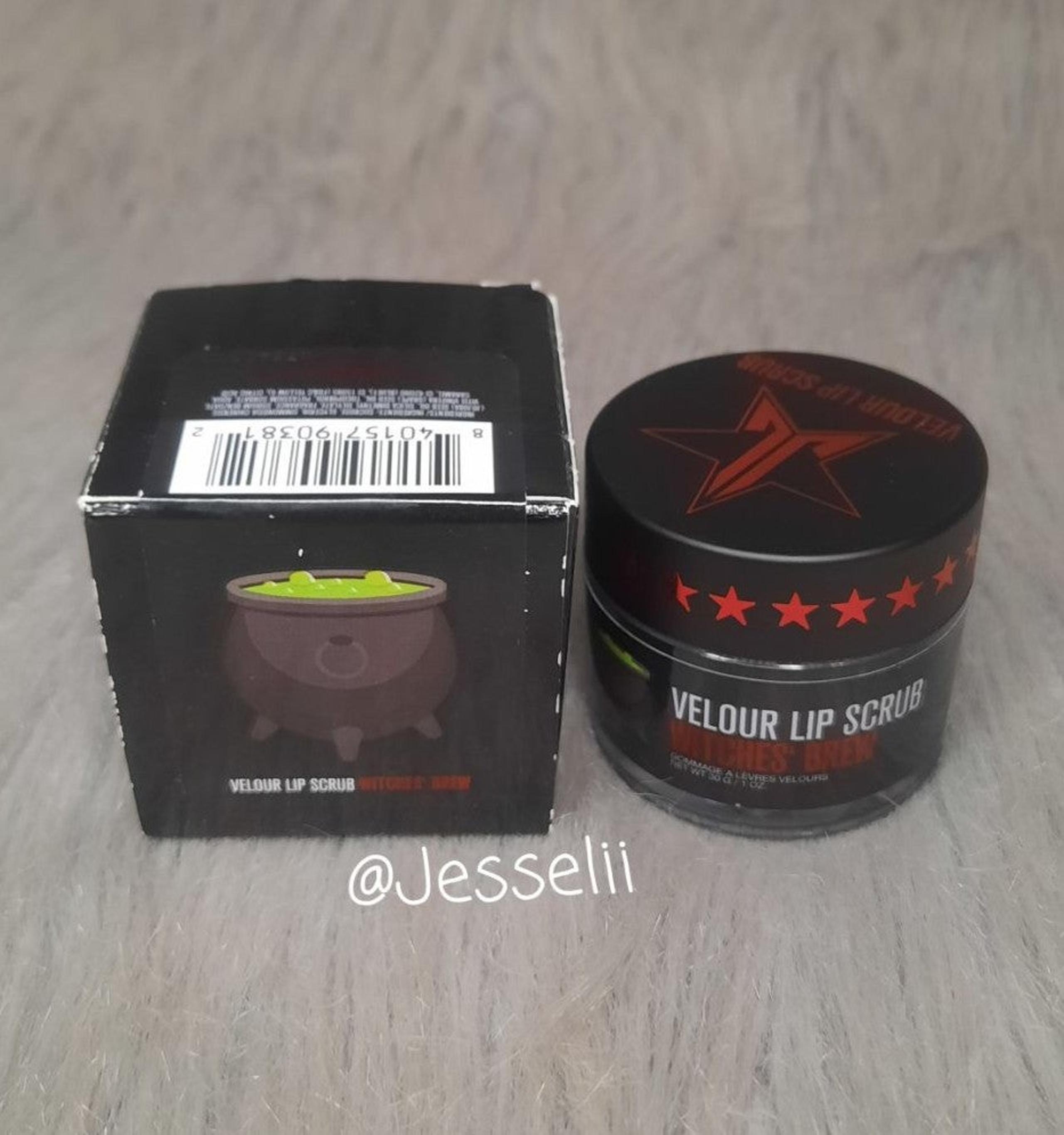 Jeffree Star Cosmetics Velour Lip Scrub Exclusive