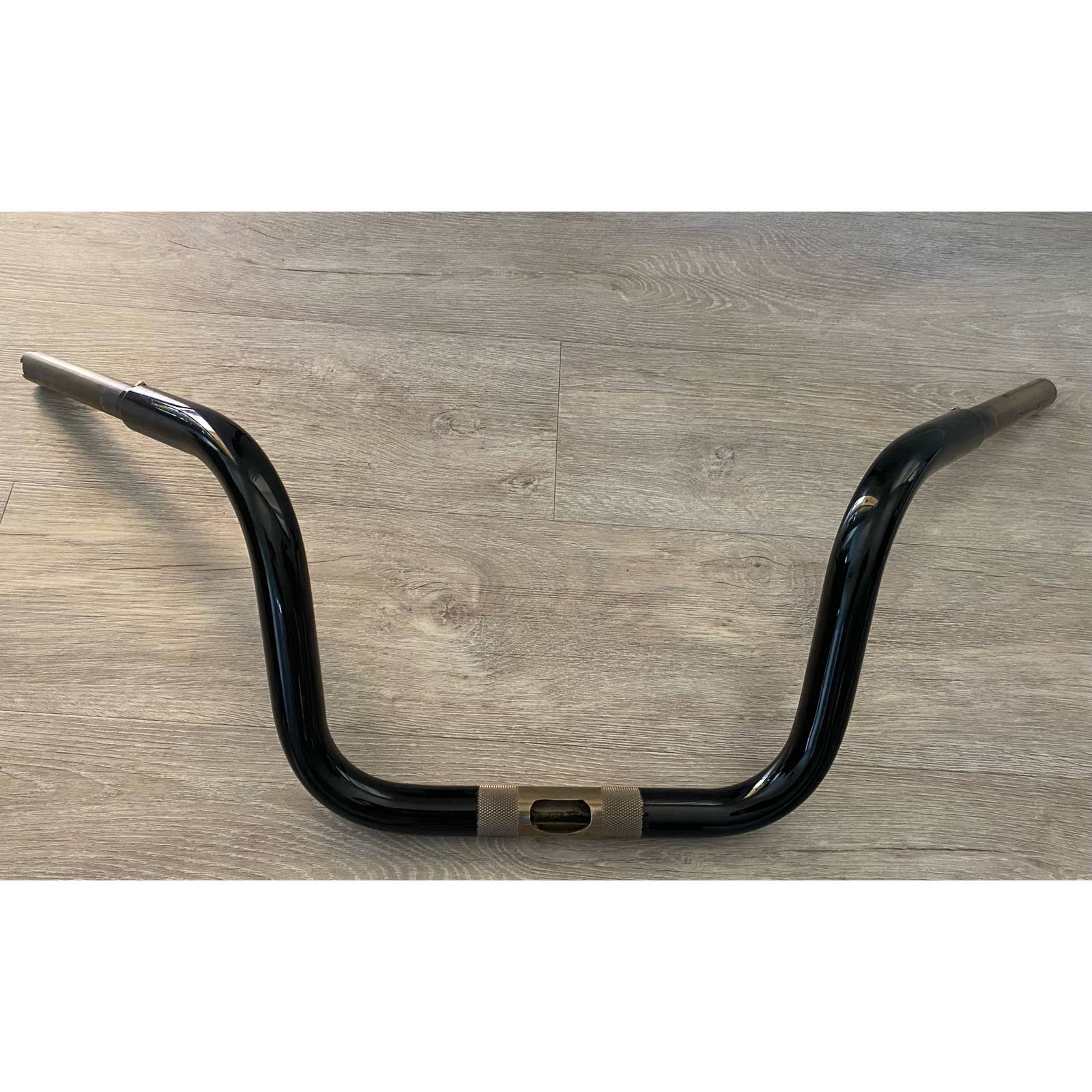 2022 Harley Davidson Road GlideStock Handlebars