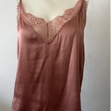 CAMI NYC v neck lace front and back pink mauve silky strappy Cami Top Size S