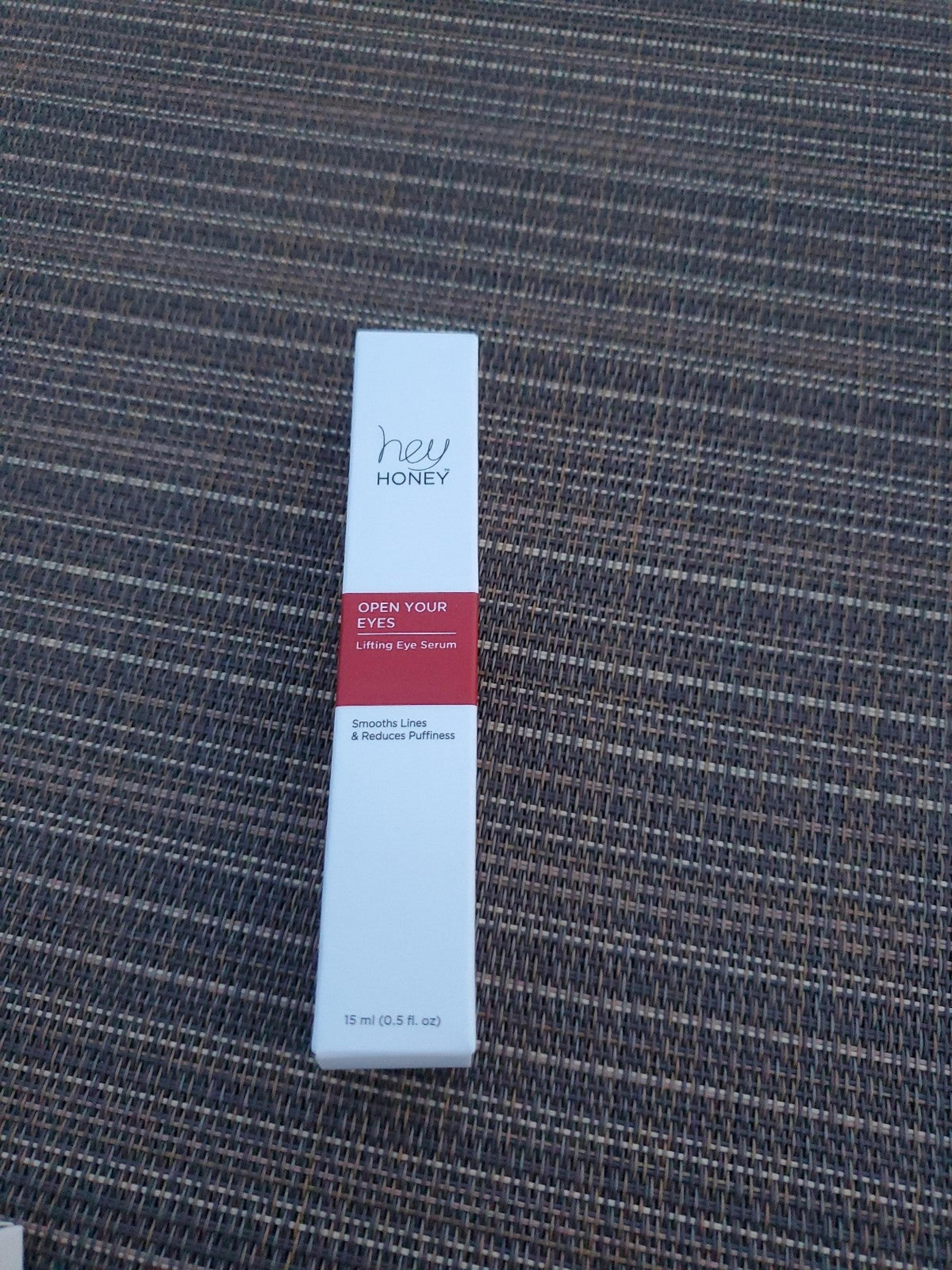 Hey Honey Open Your Eyes Lifting Eye Serum