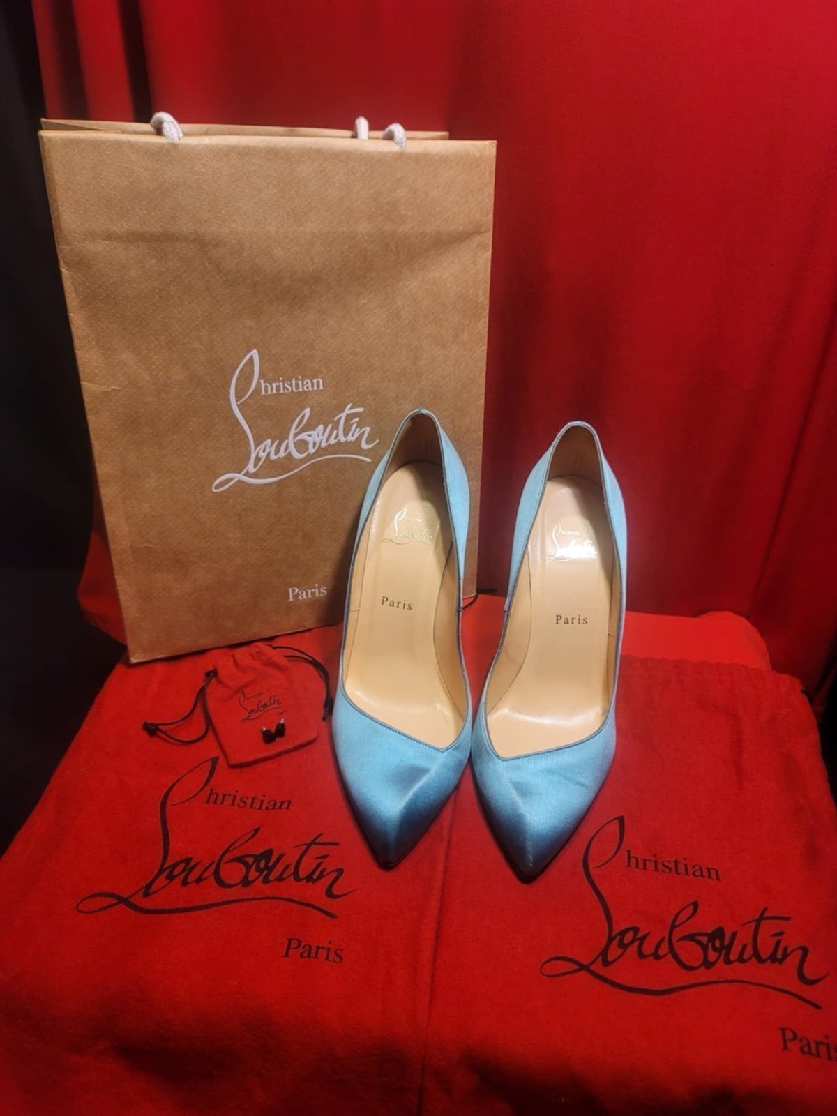 *EXTREMELY RARE* AUTHENTICATED Christian Louboitin Corneille Turquoise Pumps