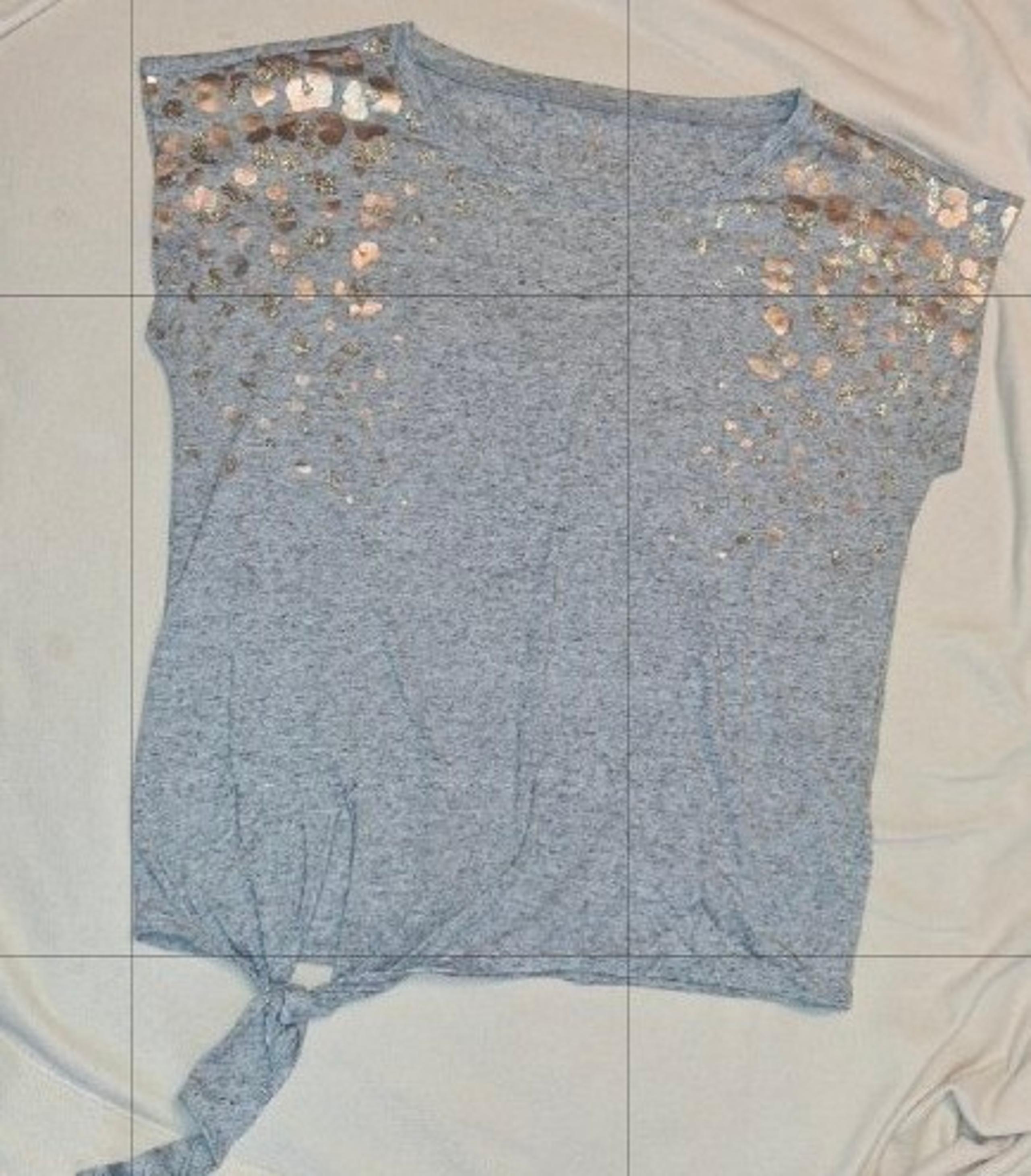 Juicy Couture Gray With Gold Size Large Womens Top