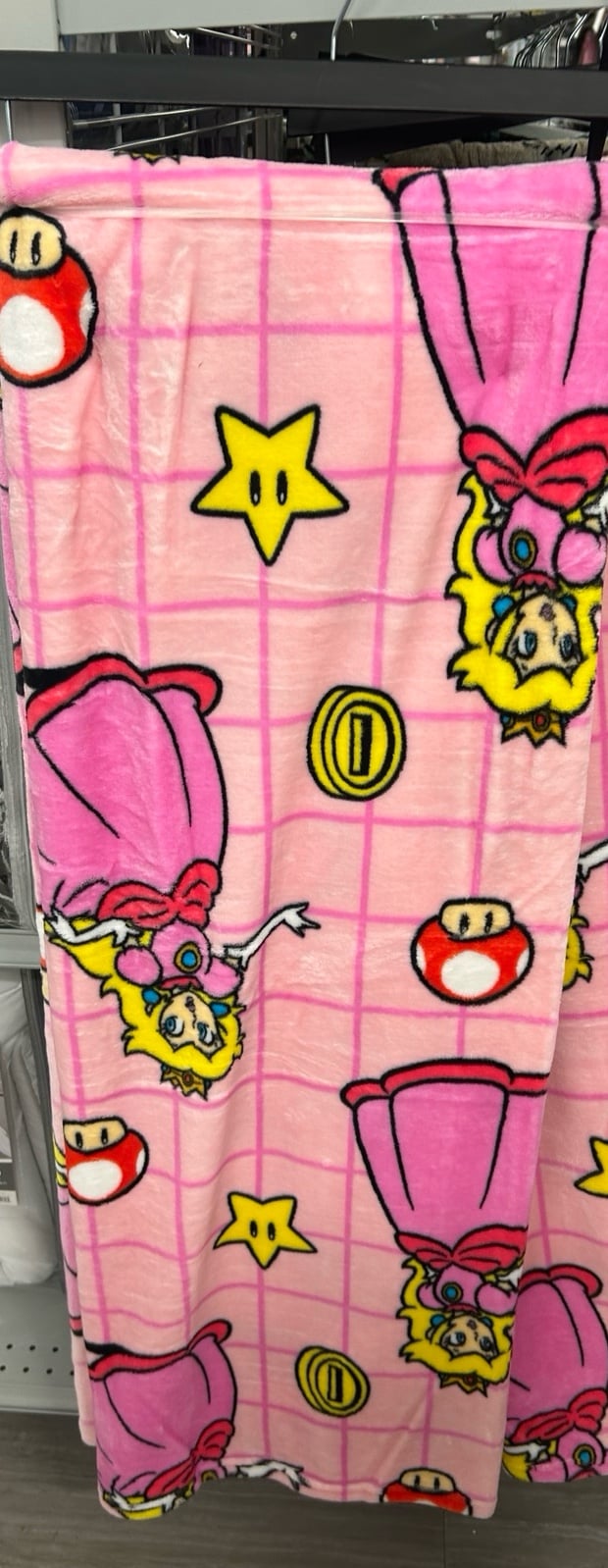 Super Mario brothers princess blanket nwt