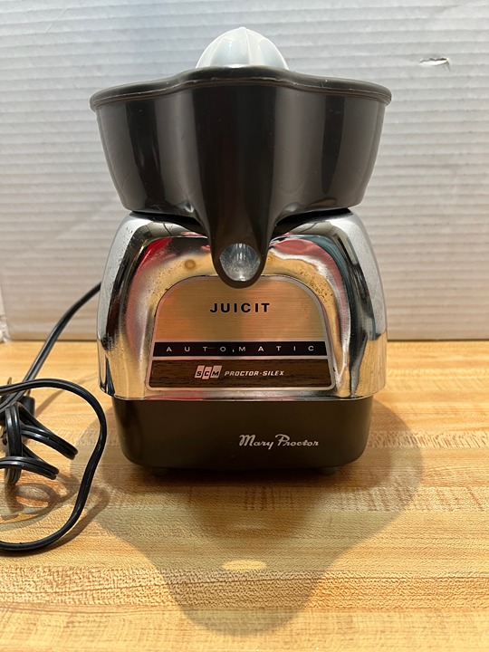 Vintage Proctor-Silex Juicit
