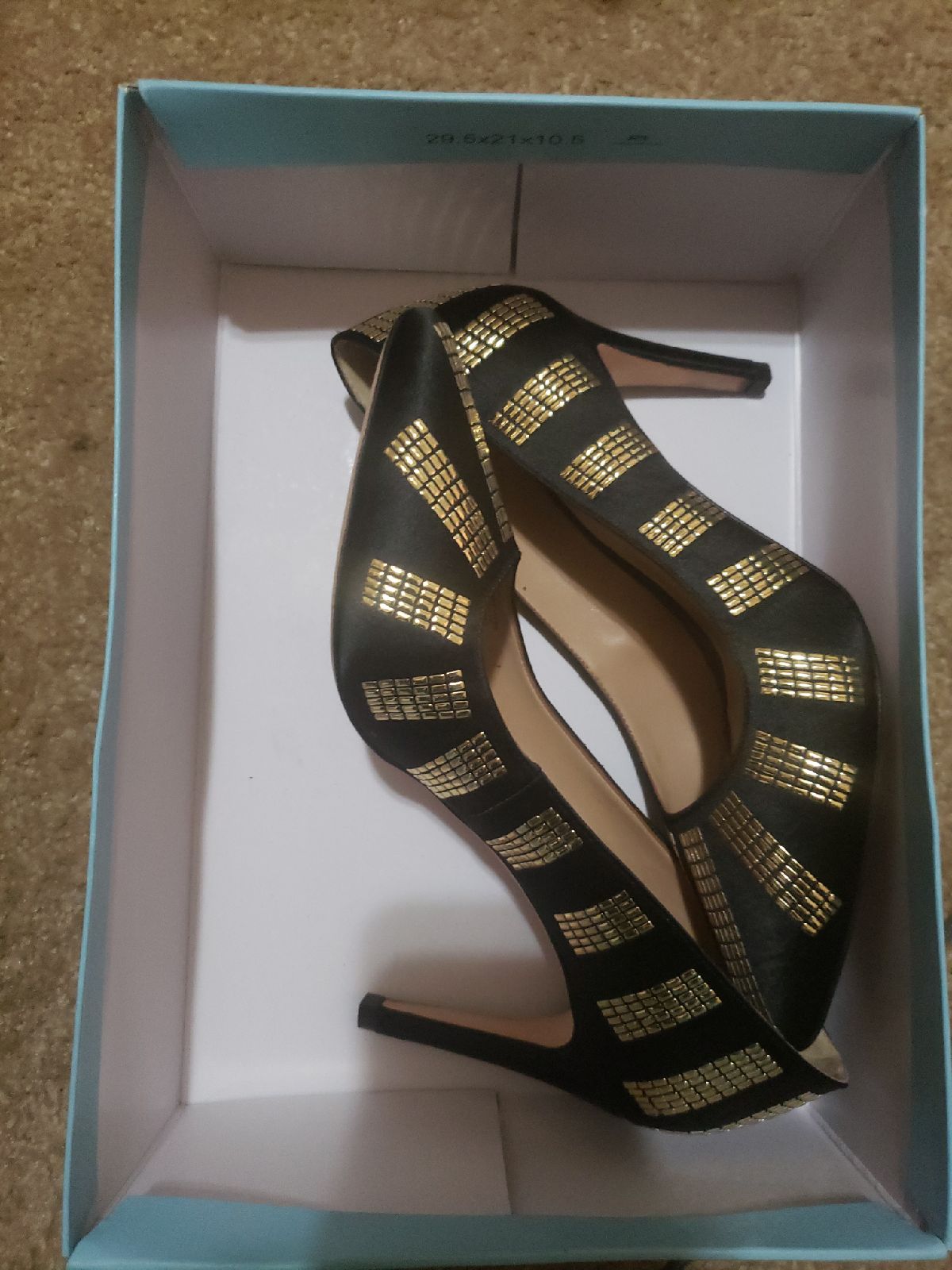 heels size 8