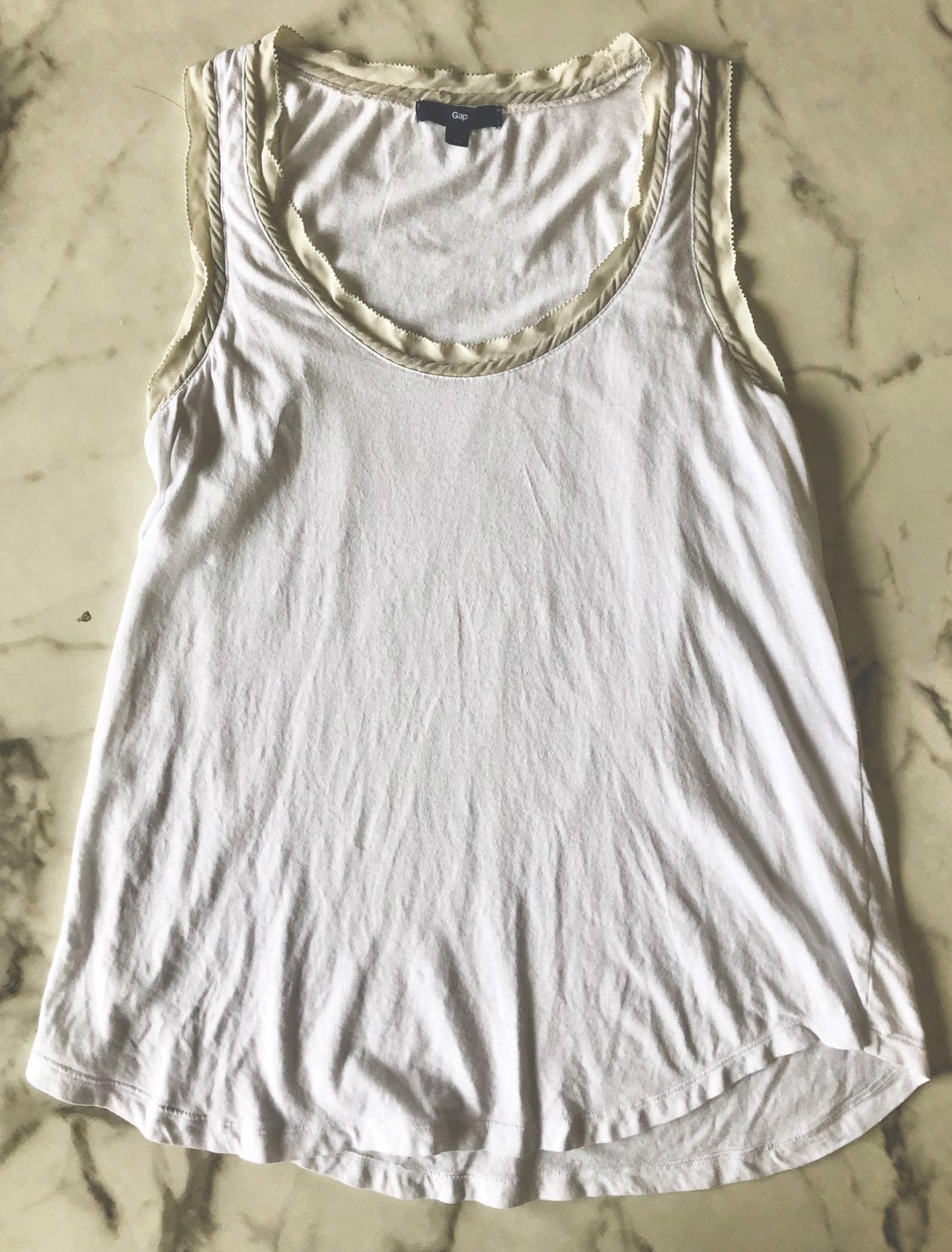 GAP white tank top blouse XS