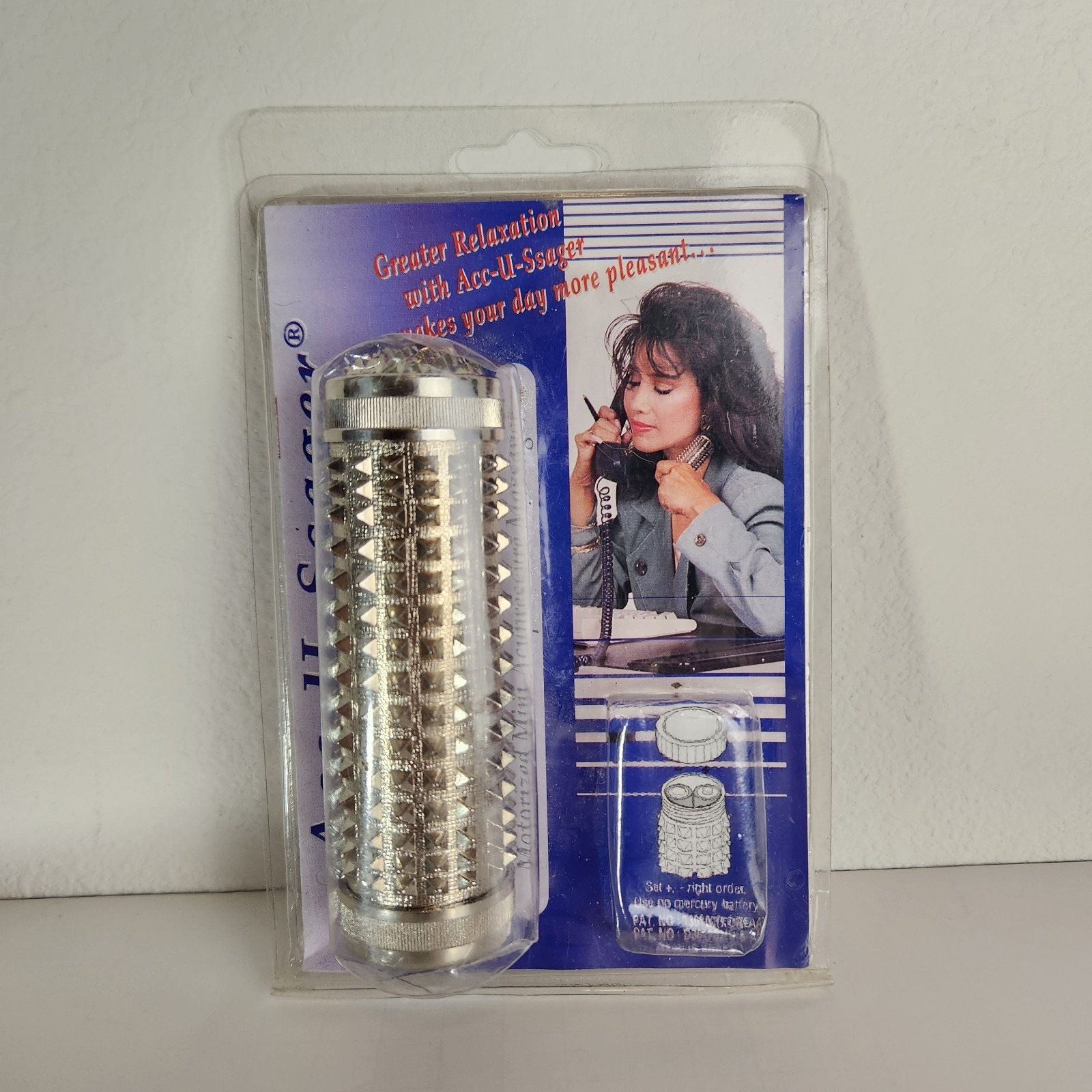 Vintage ACC-U-SSAGER Palm Hand Massager Acupressure Accussager New Open Box