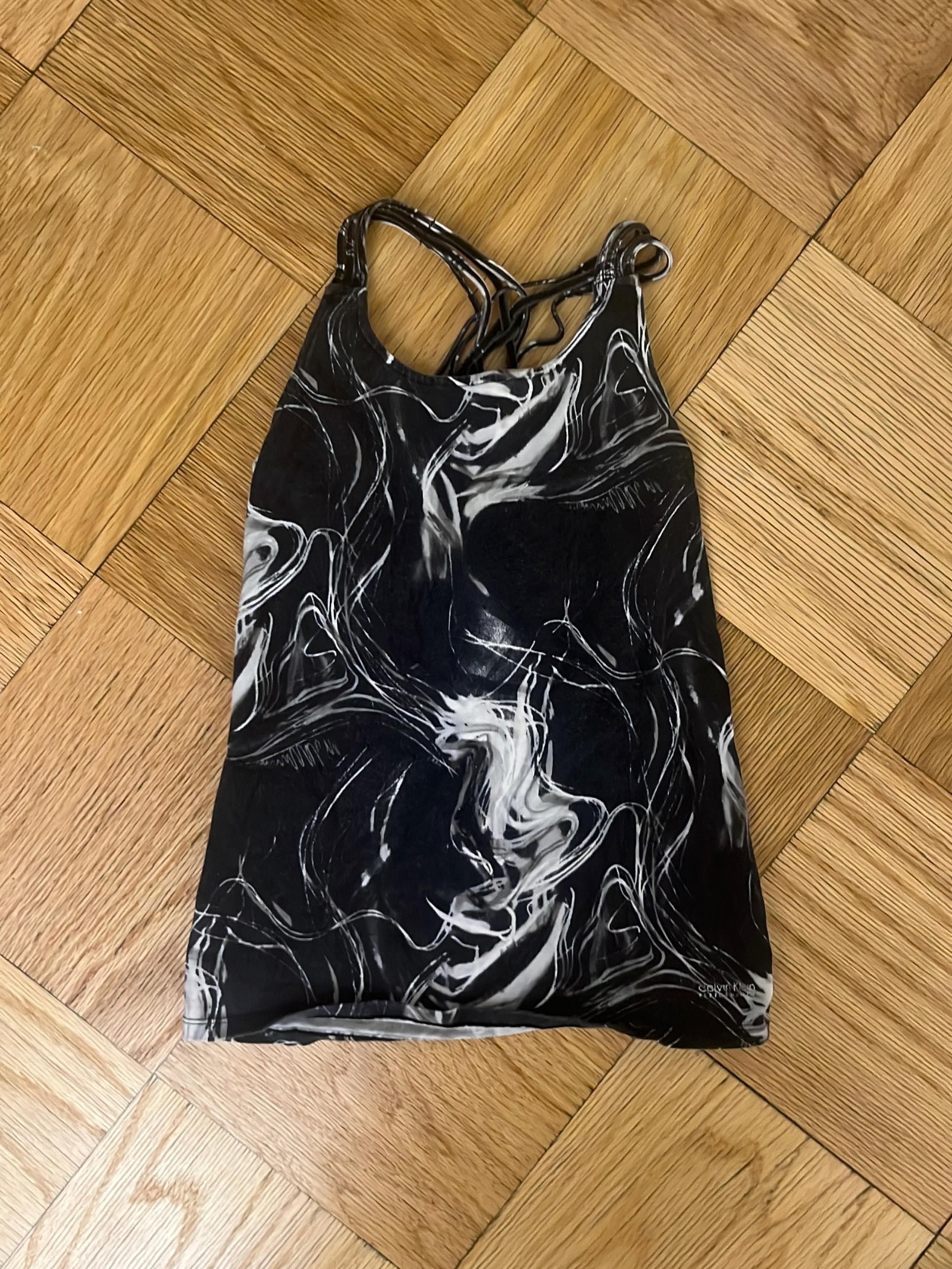 Calkin Klein Performance activewear tank top
