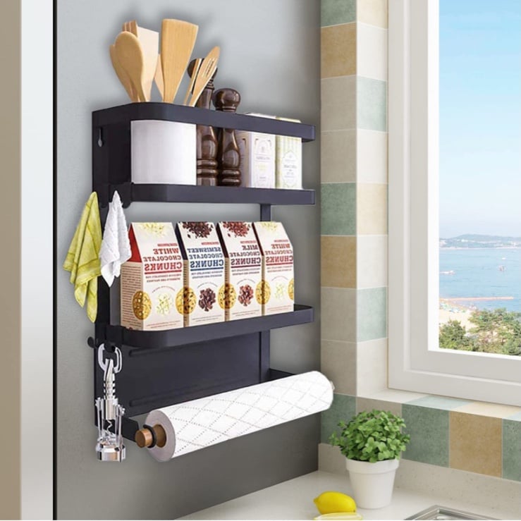 Magnetic spice rack