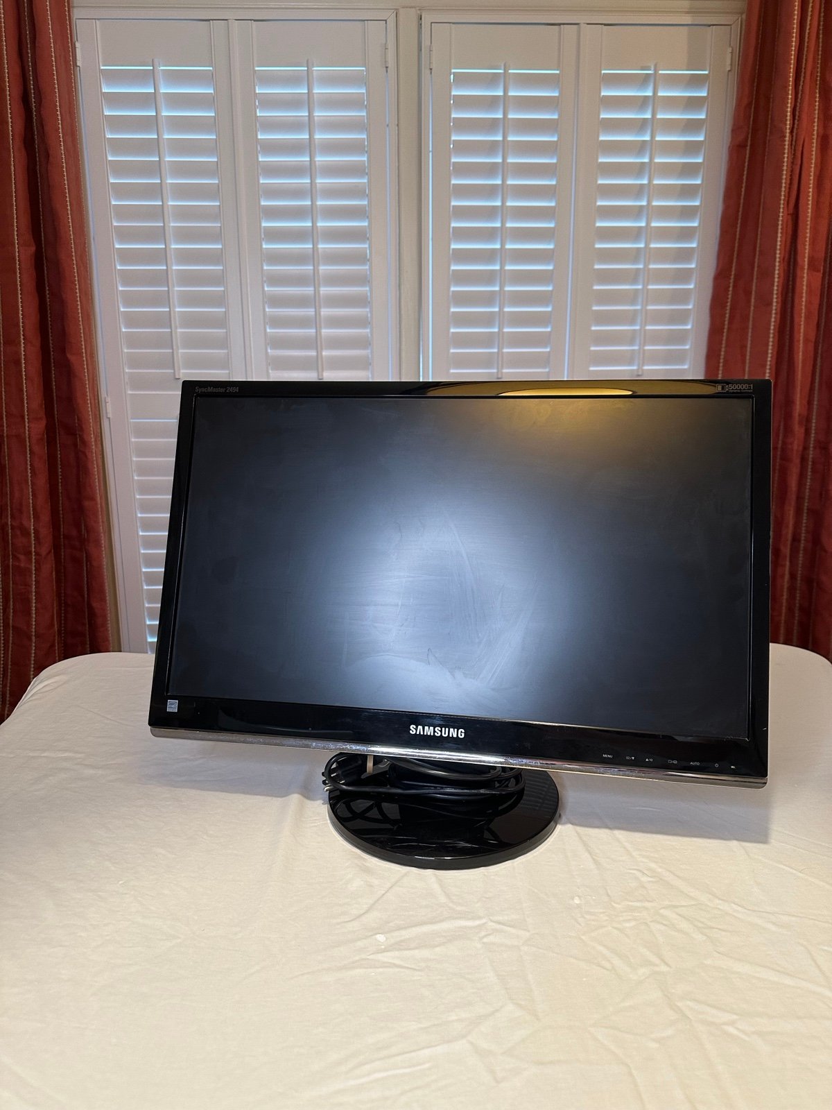 Samsung SyncMaster 2494 Desktop Monitor W/ Power Cable