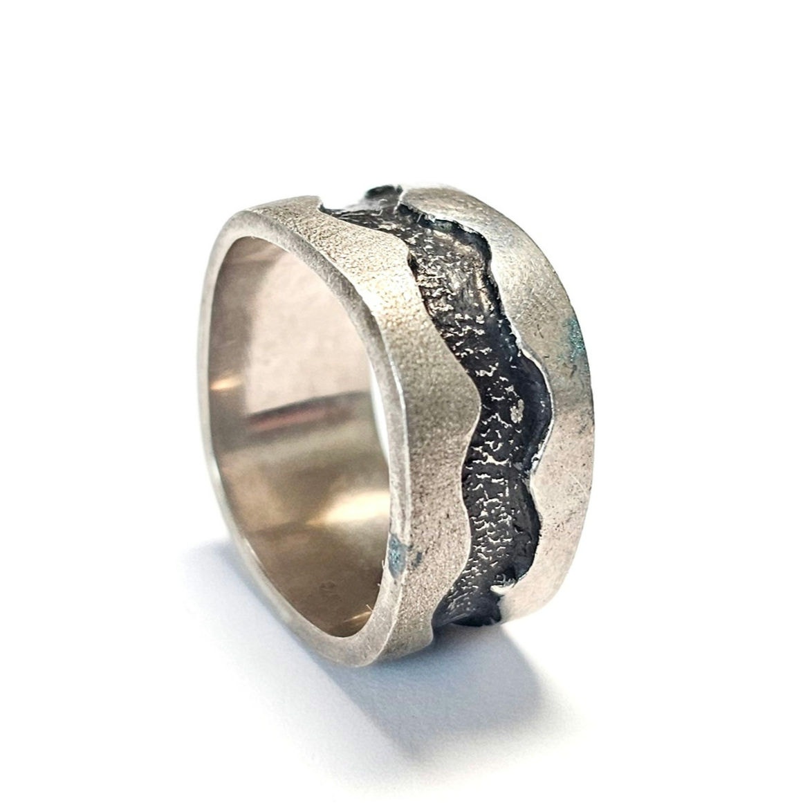 Sterling Silver Textured Band Ring, Size 7.5, 10mm