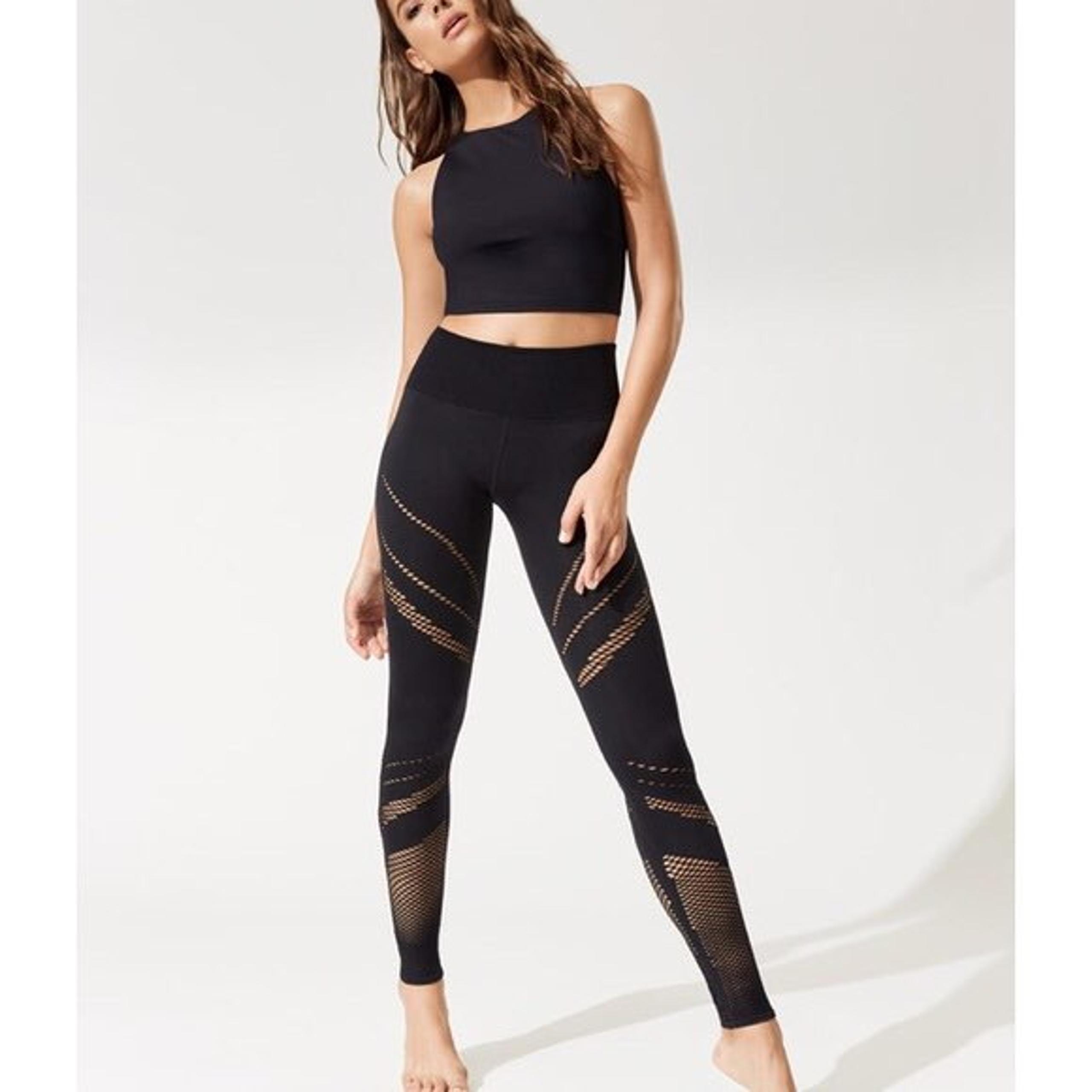 {Alo} leggings black radiance seamless