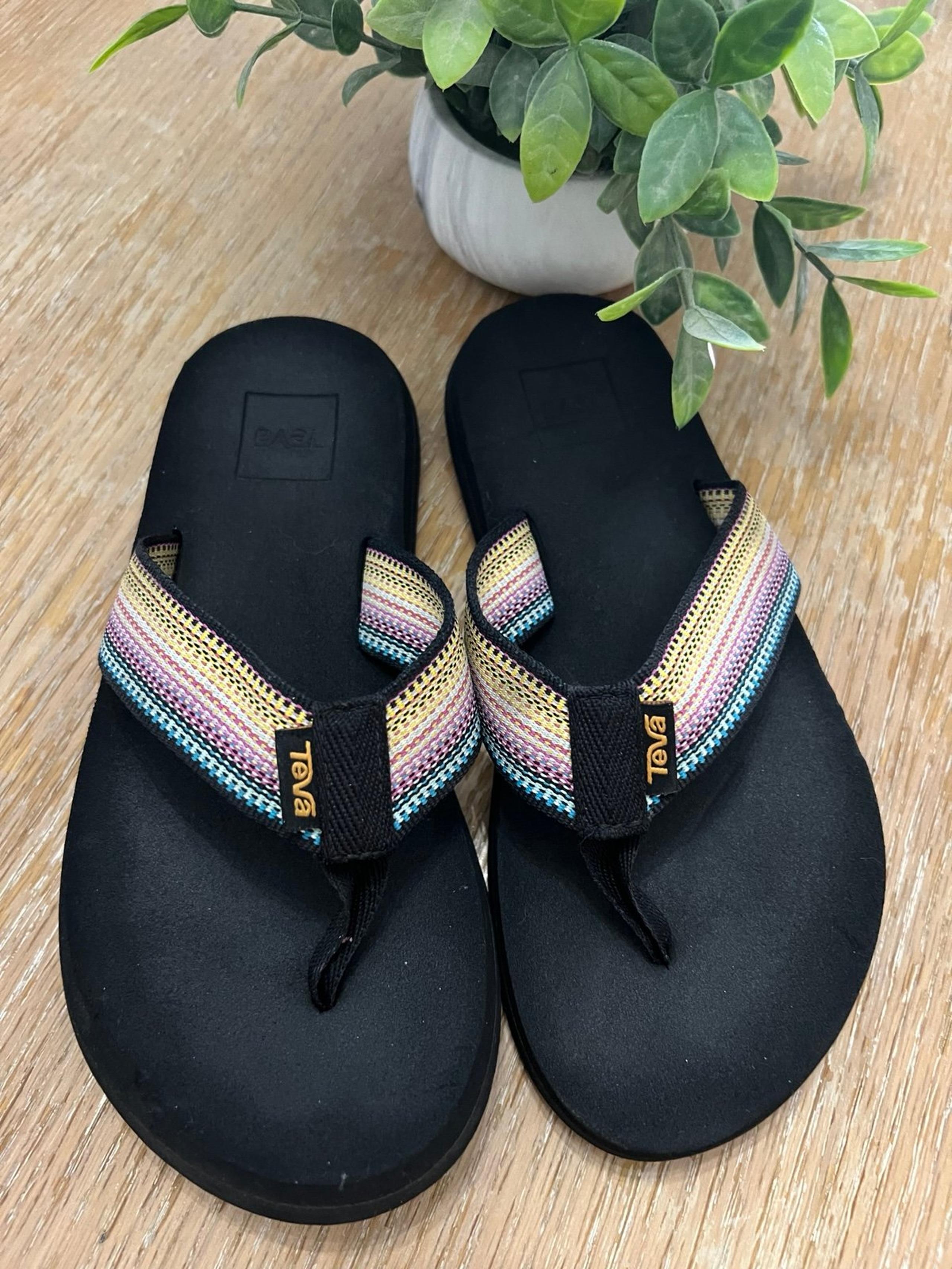 Kids Teva Sandals Size 3