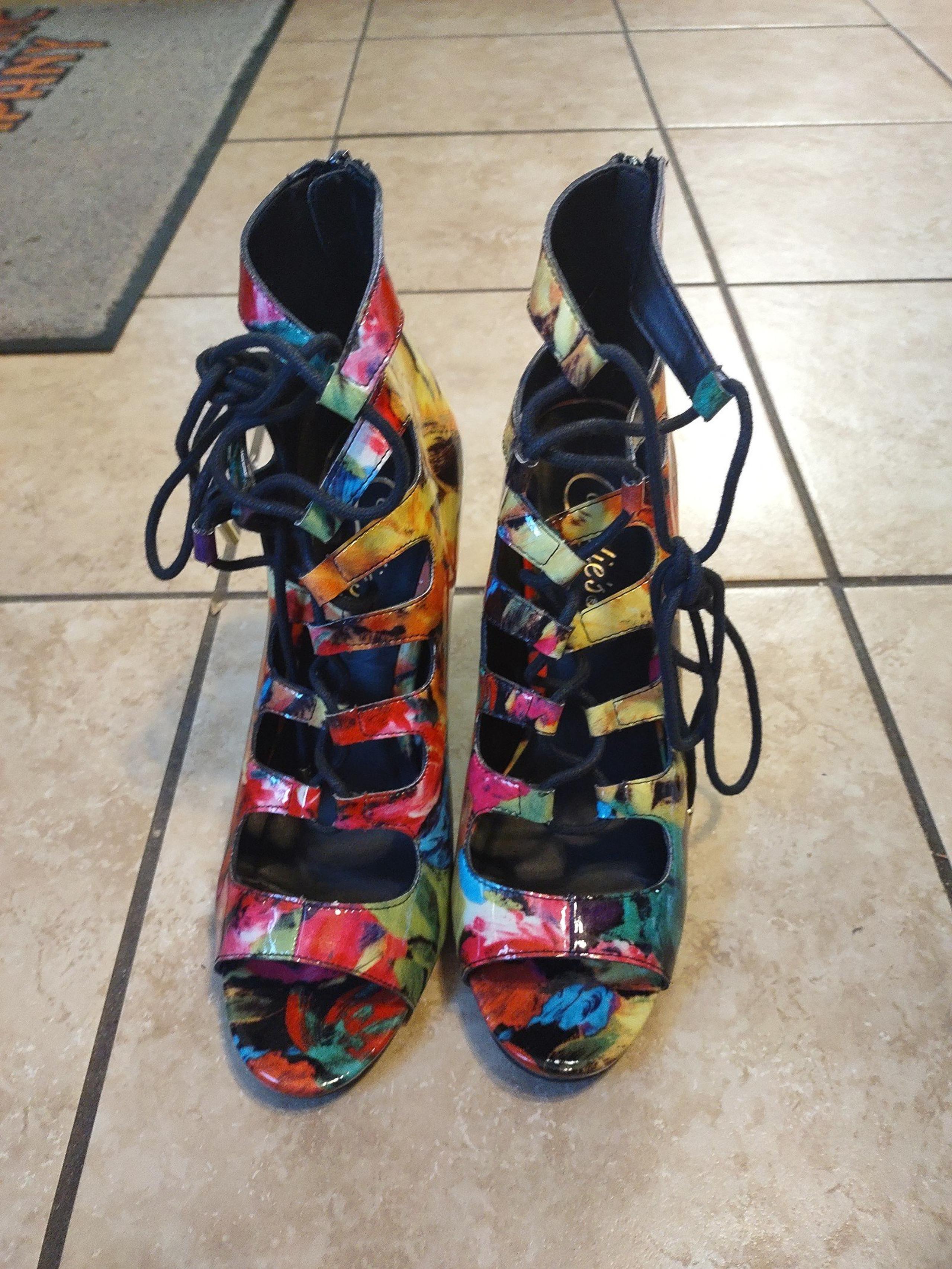 heels size 9