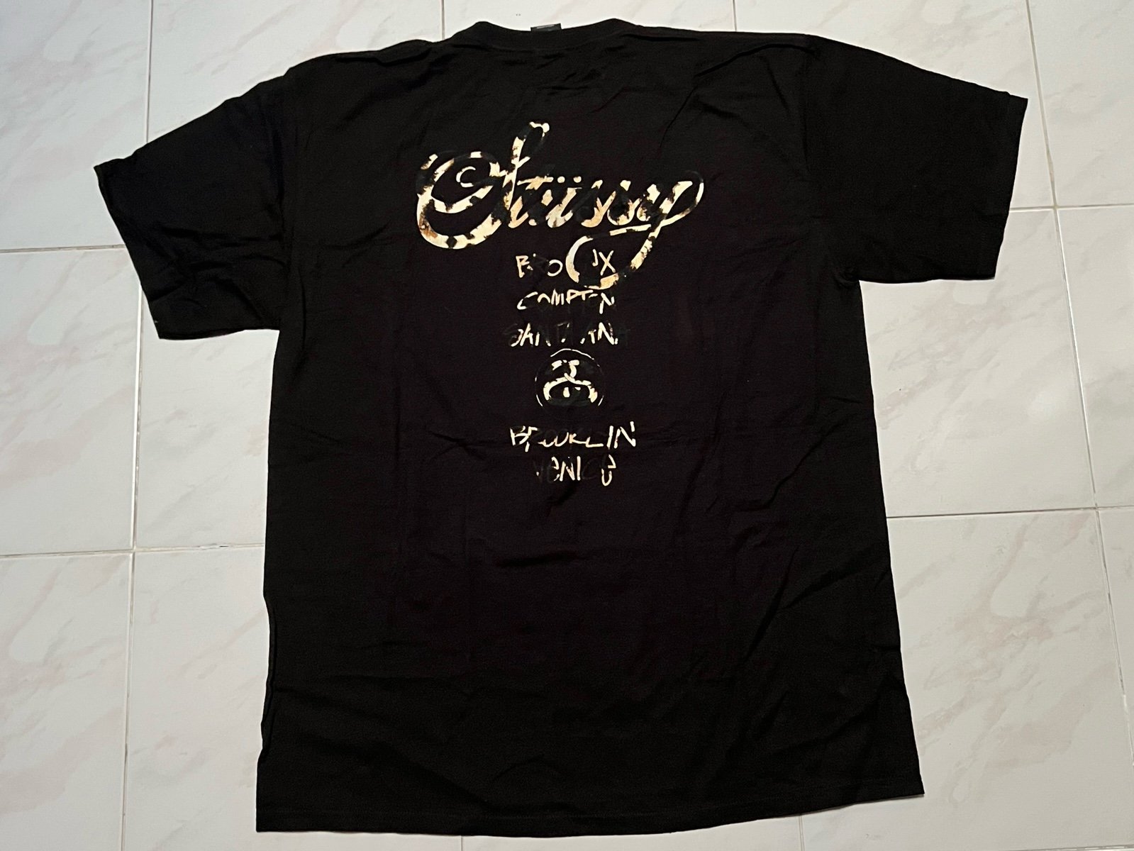 【Stussy】WILD LIFE ★Tシャツ★ STUSSY ステューシー Tシャツ 半袖 メンズ & レディース Its A