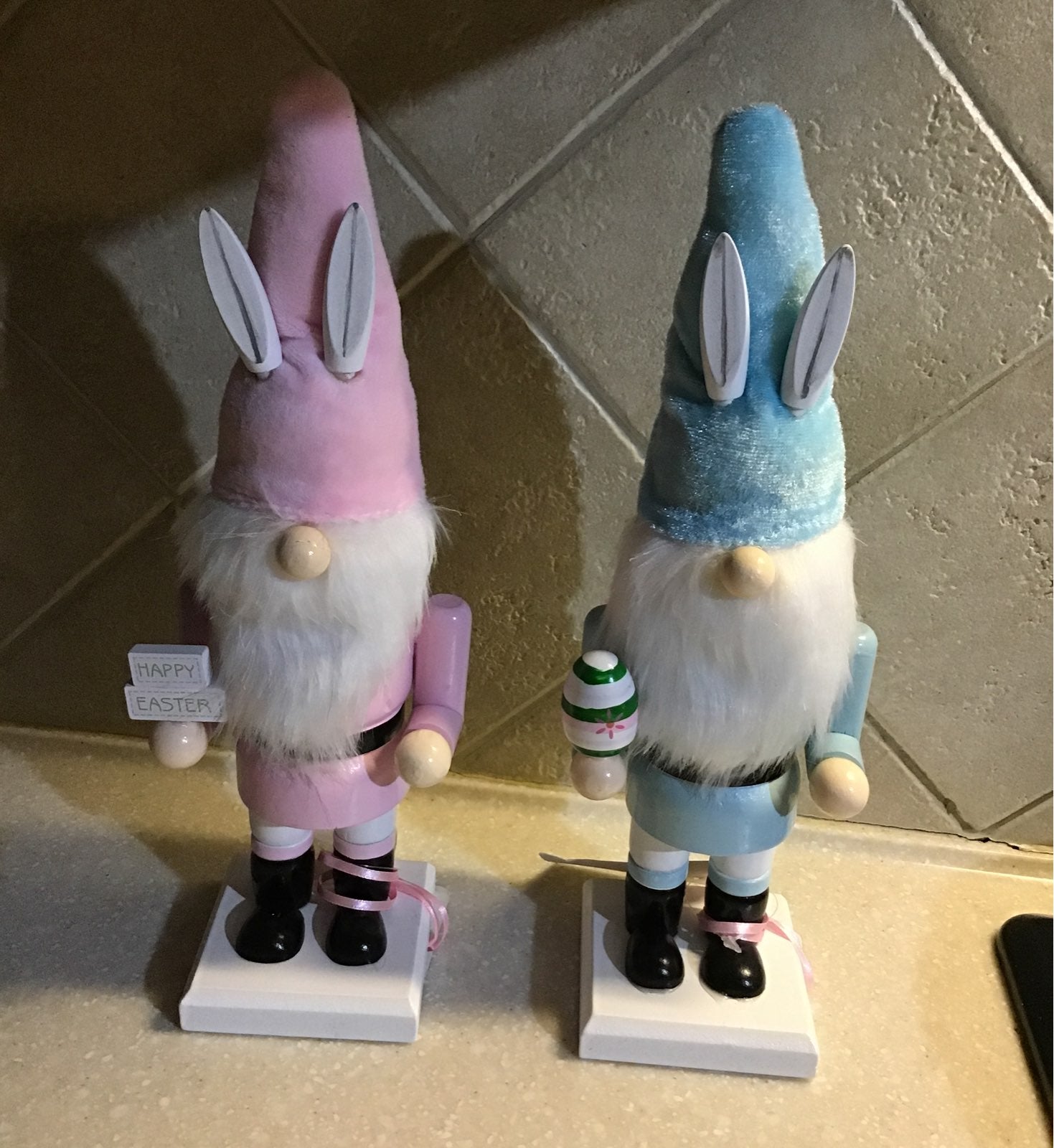BUNNY GNOME NUTCRACKER'S