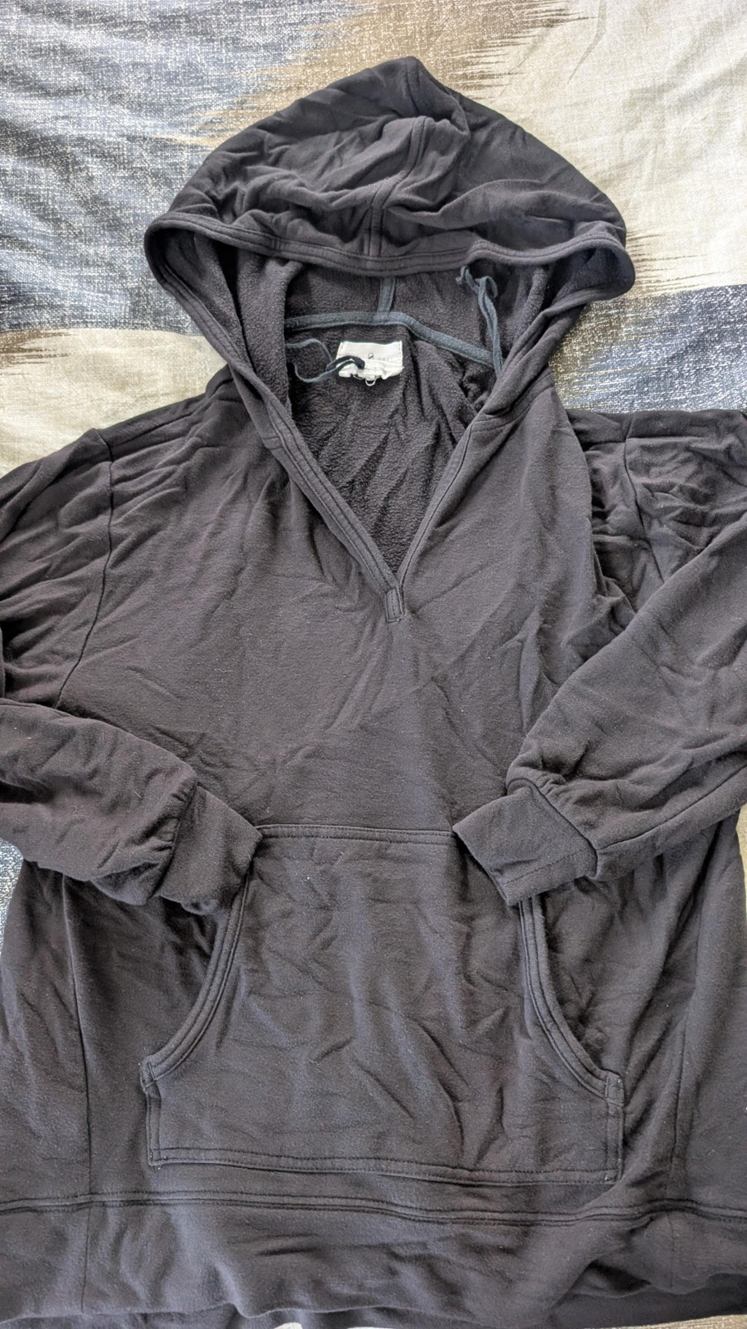 Lou & Grey hooded sweater