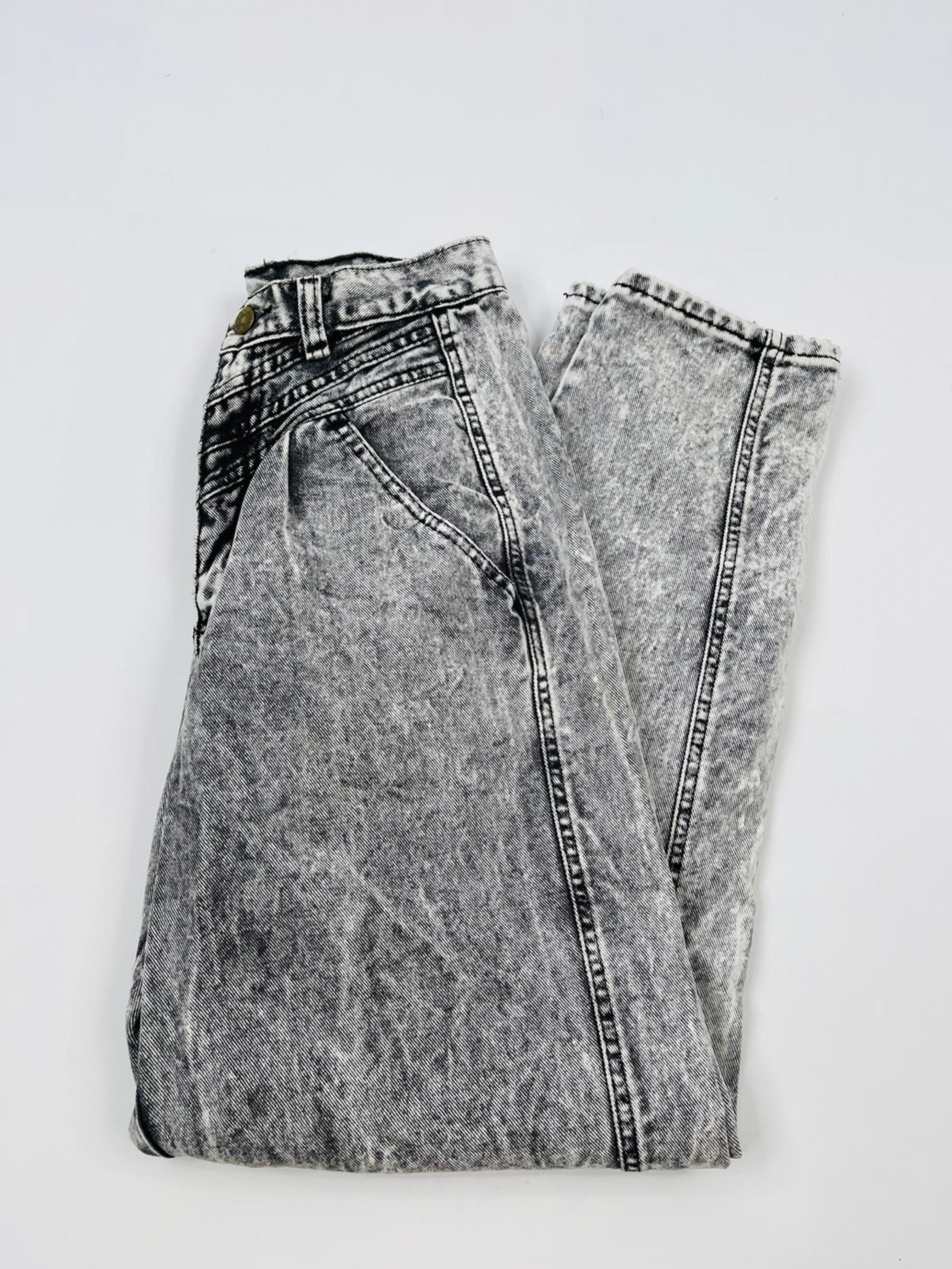 VTG 90s High Rise Taper Pleat Jeans