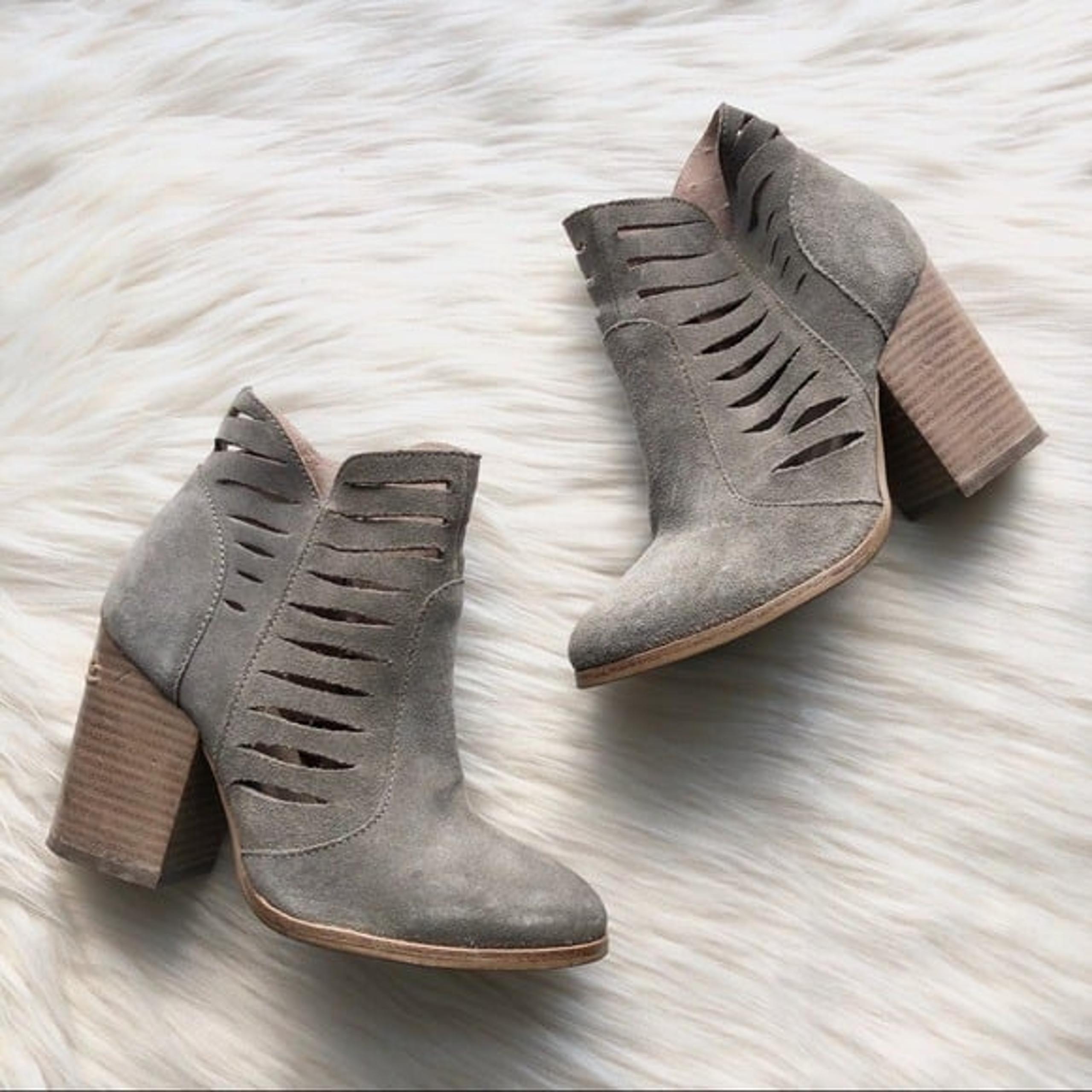 Anthro Seychelles Lets Go Crazy Ankle Booties