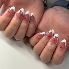 French Tip Classic CherryPress On Nails