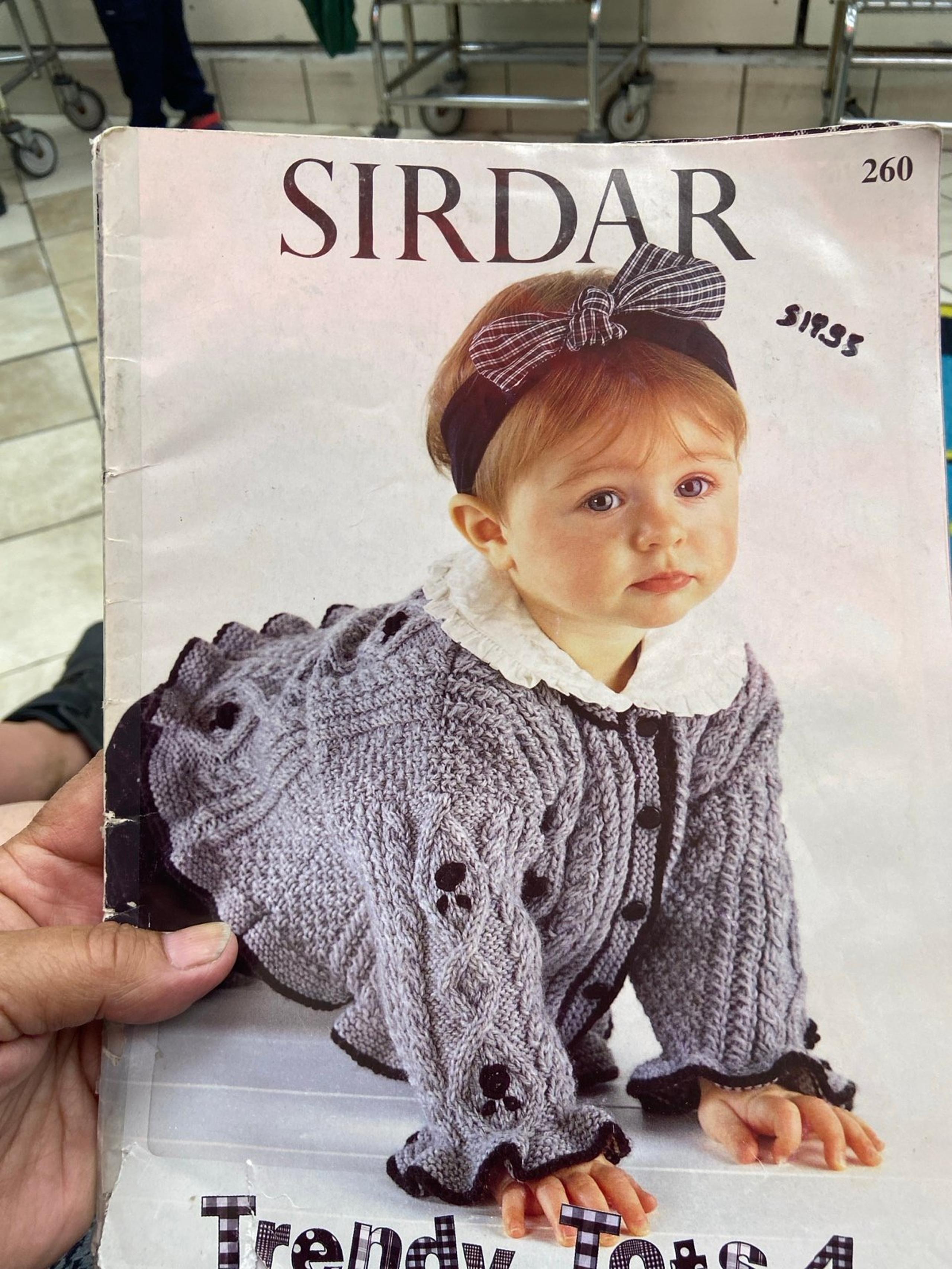 SIRDAR Trendy Tots 4   #260 knitting patterns