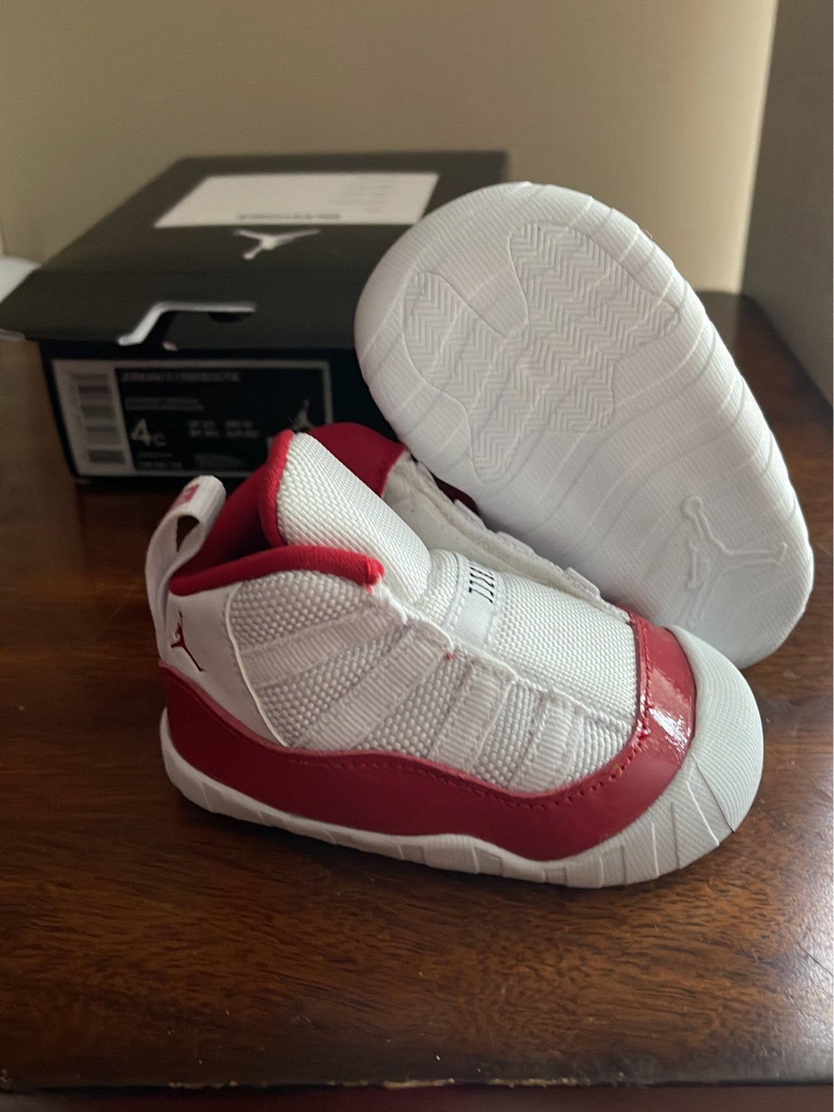 Baby Jordan 11 (Cherry)