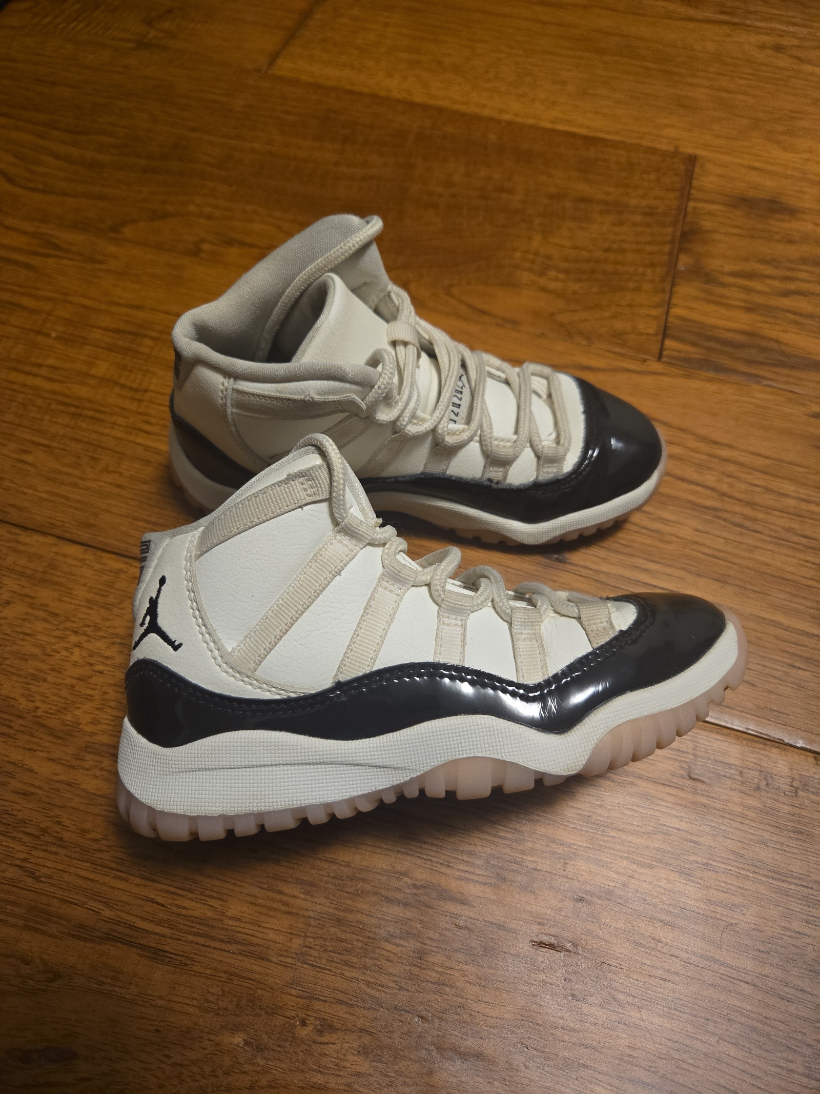 Kid's Air Jordan 11 Retro PS 'Neapolitan' - 13c