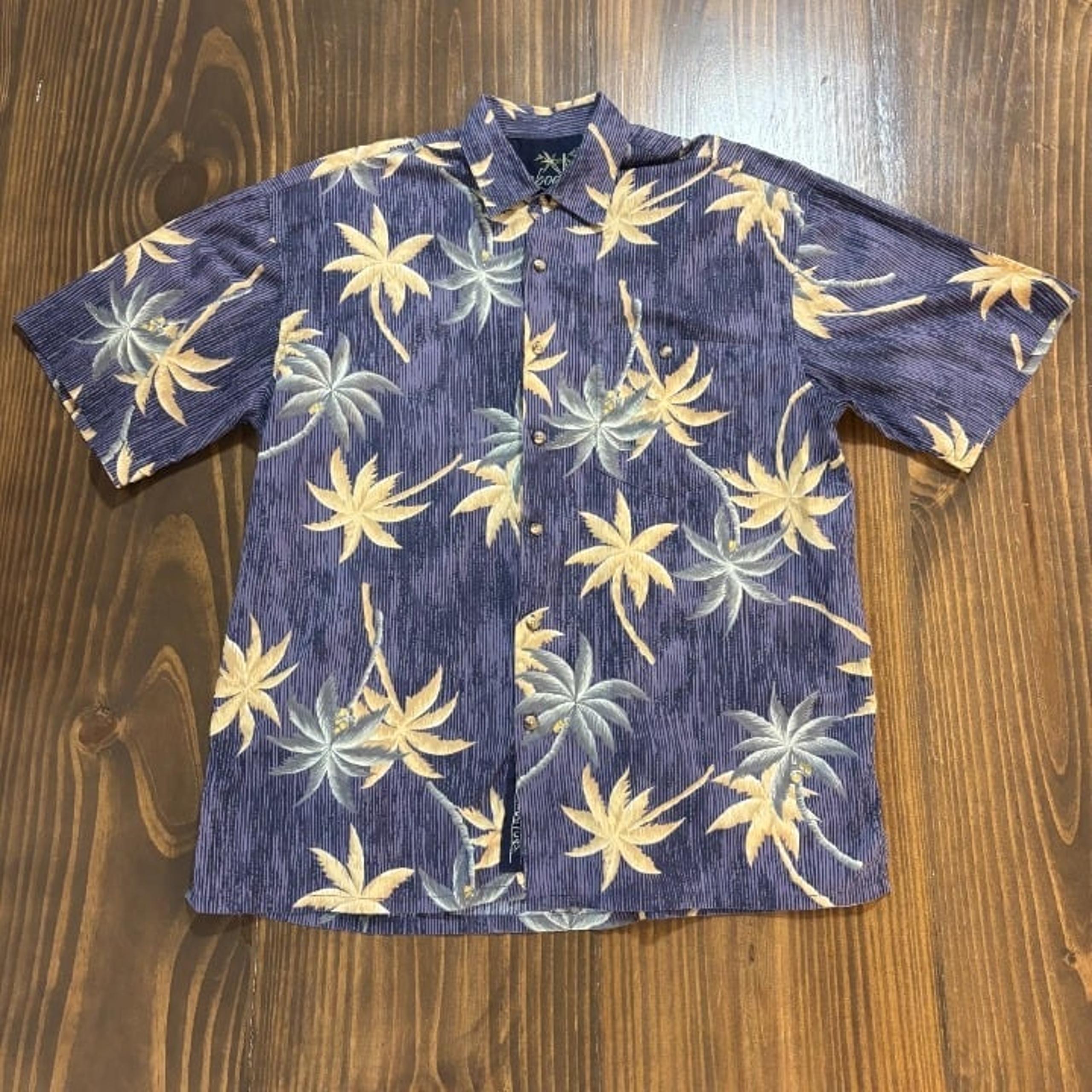 Bamboo Cay Hawaiian Shirt Men's Medium Relaxed Fit Tropical Resort Wear