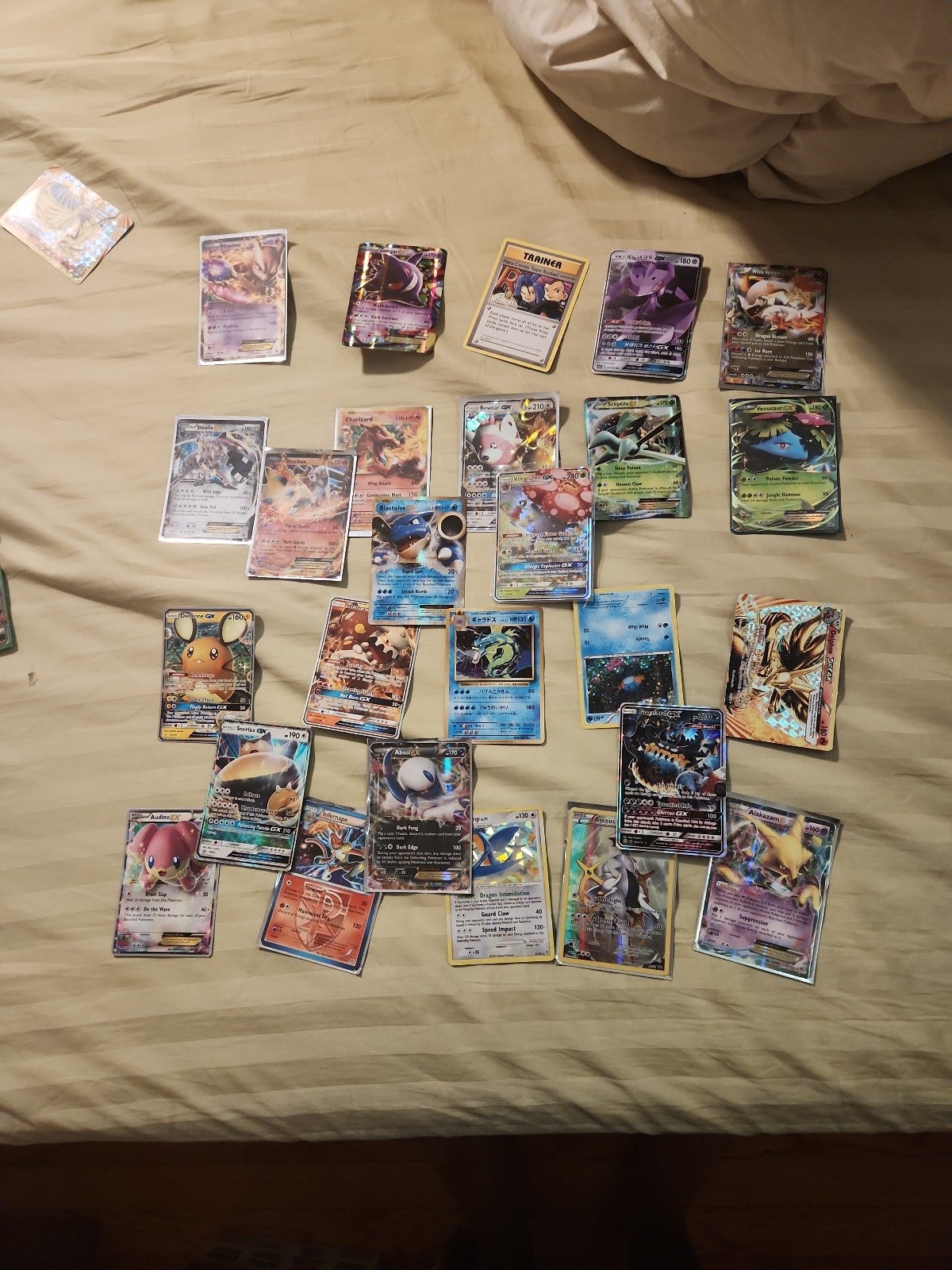 Lot Pokémon cards 26
