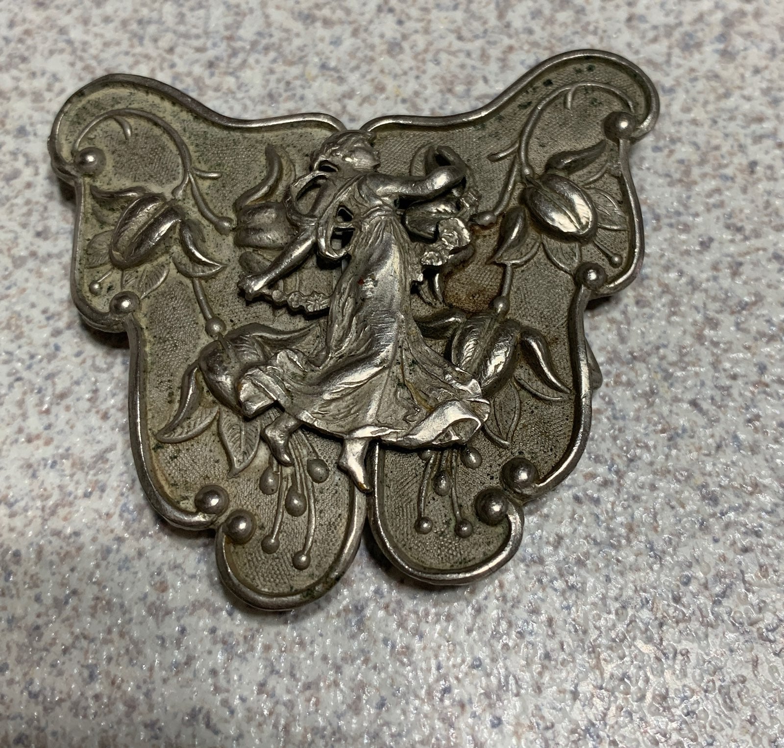 Vintage belt buckle