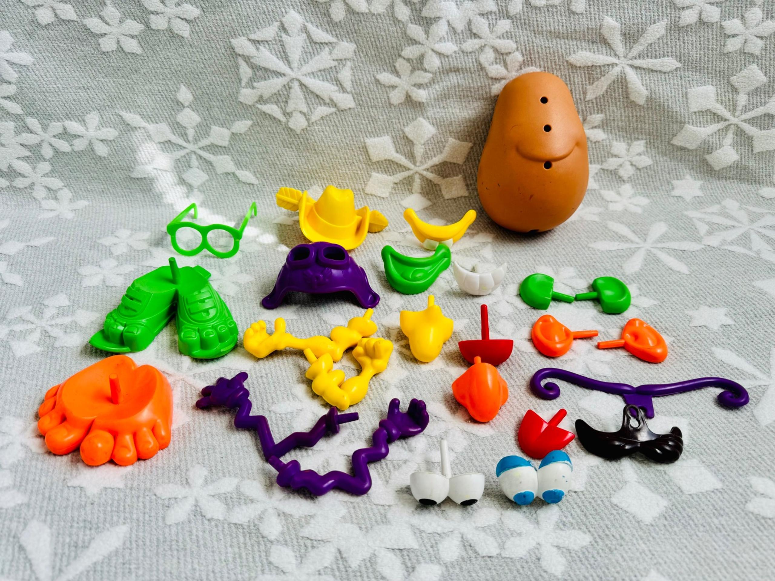 Vintage 1998 Mr. Potato Head Silly Playskool Toy With 25 Parts