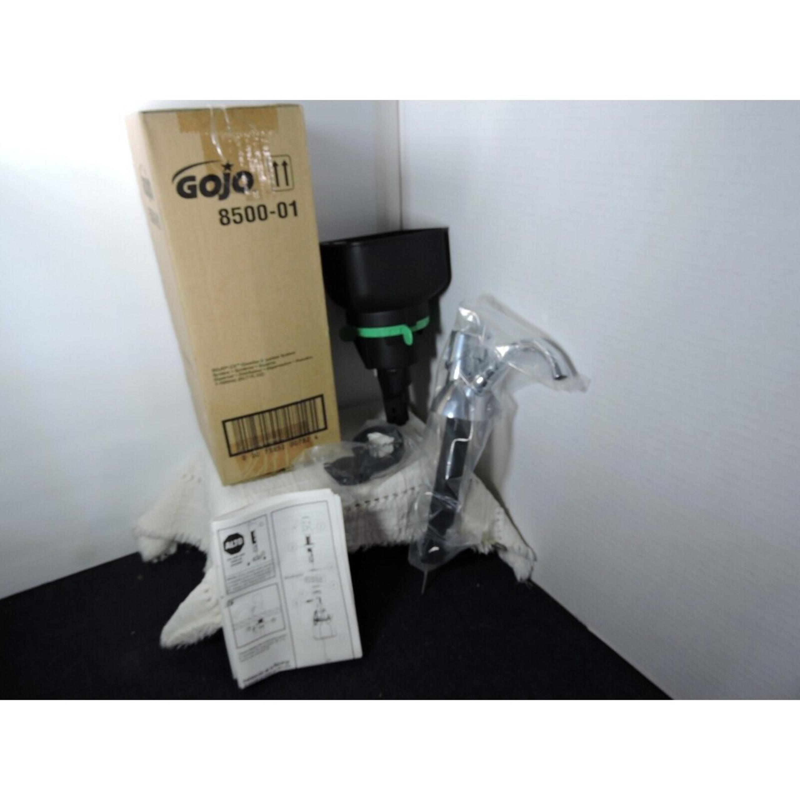GoJo 8500 -01 Dispenser counter mounted system with instructions