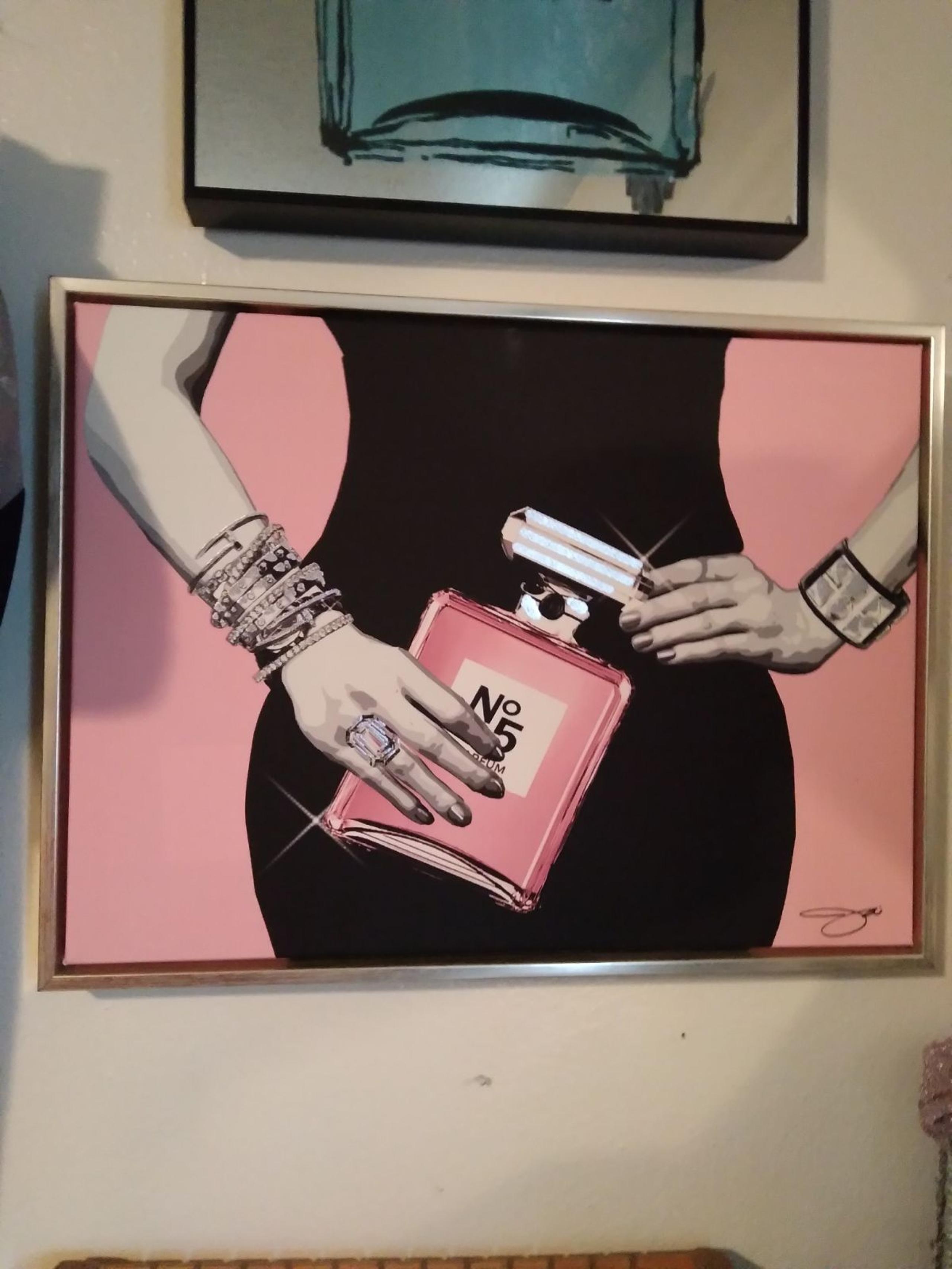 Chanel decor