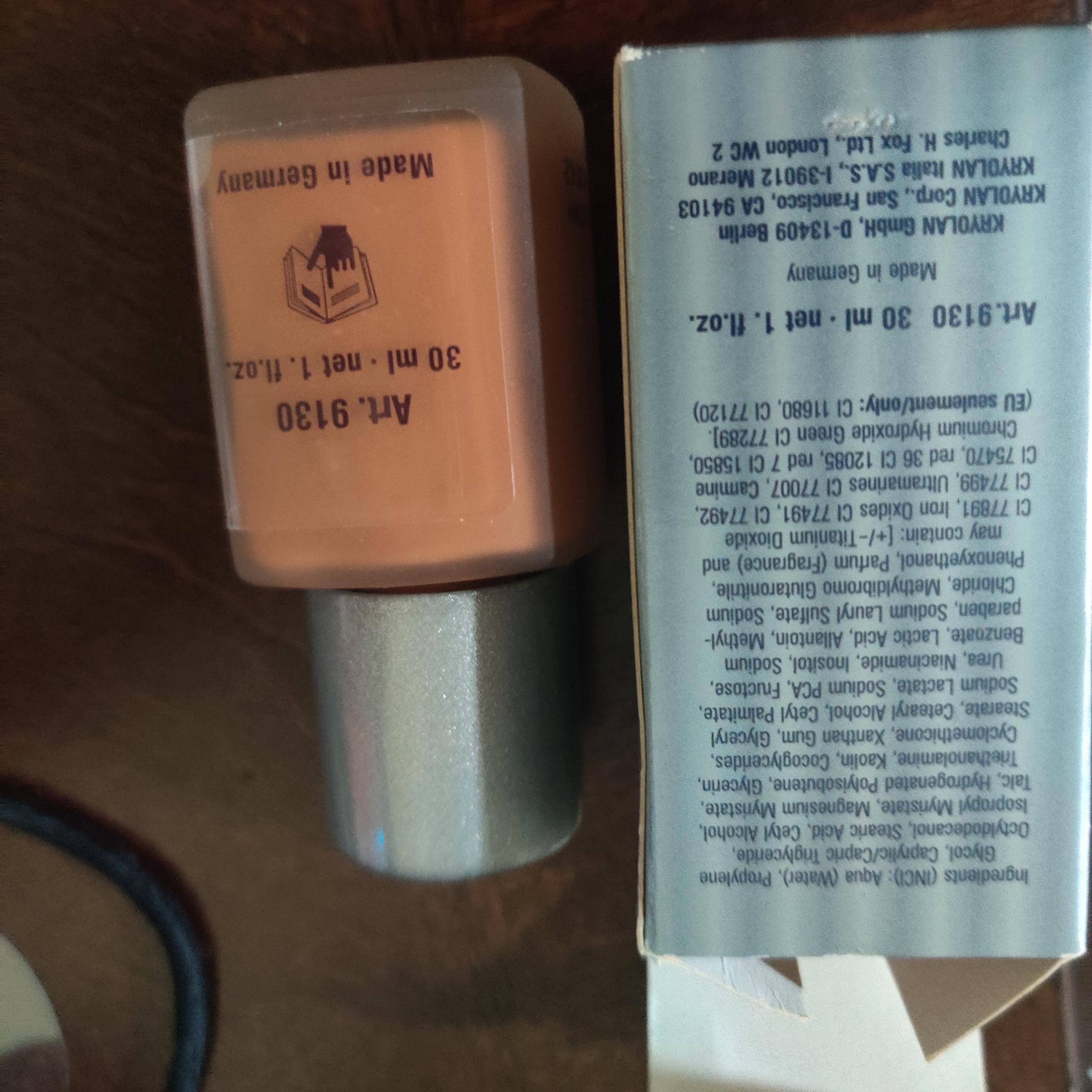 Kryolan micro foundation