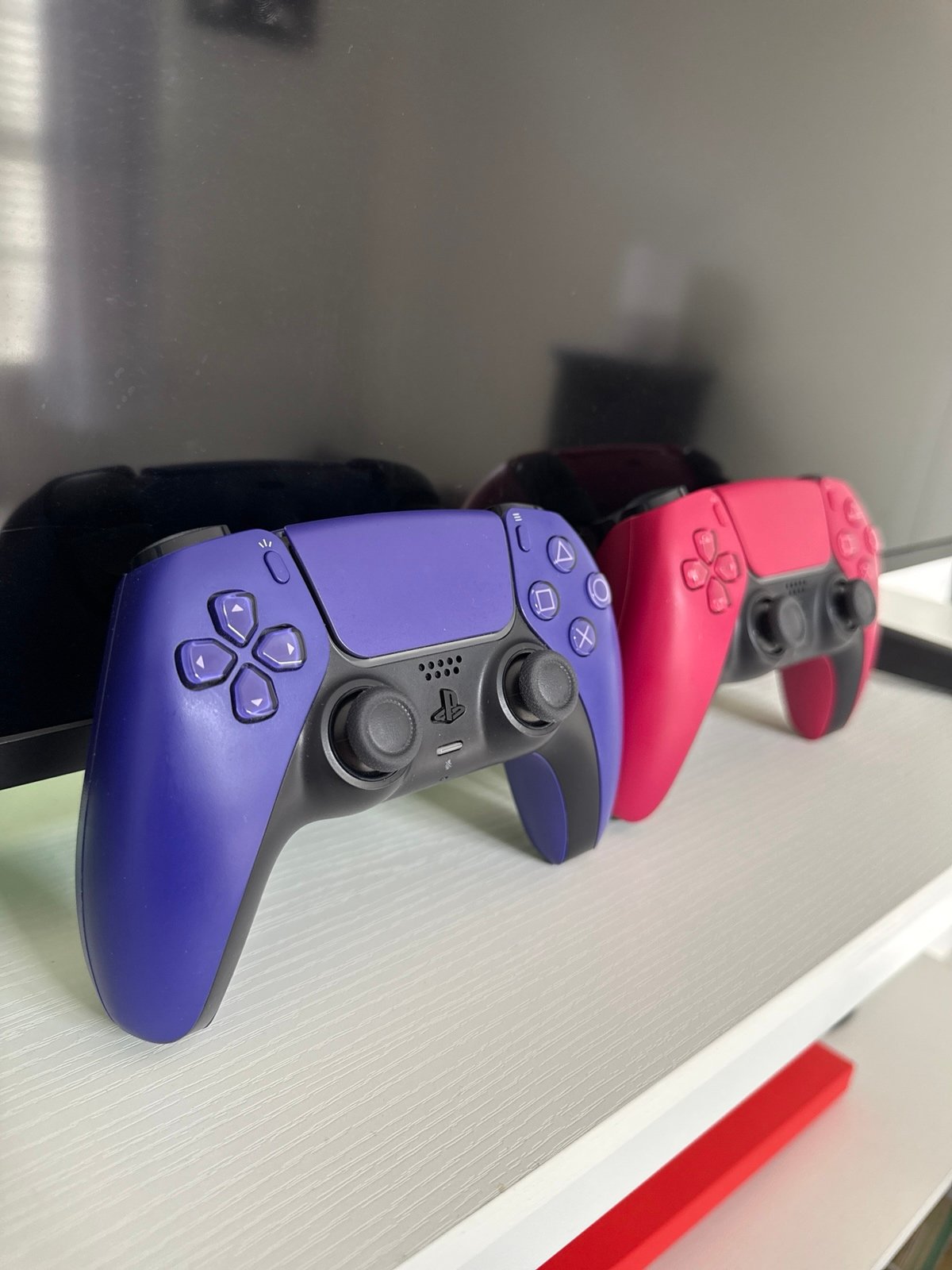 PlayStation 5 controllers