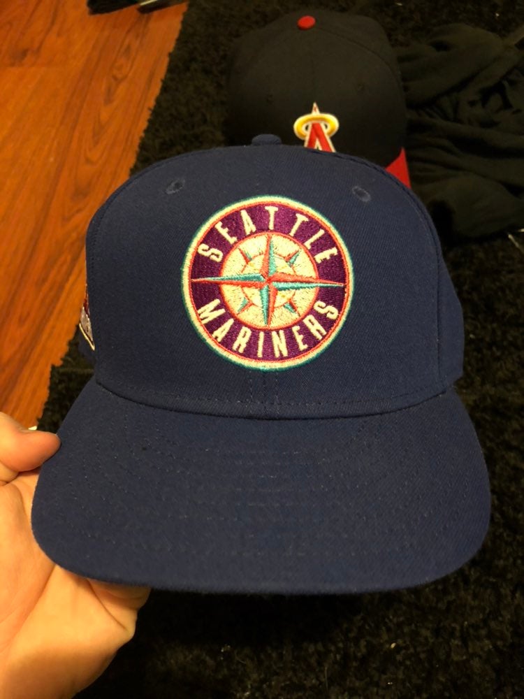 Hatclub interstellar jelly