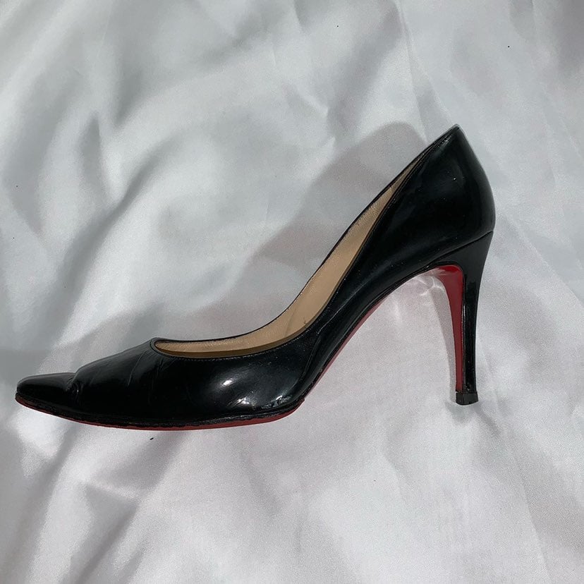 CHRISTIAN LOUBOUTIN size 36 stilleto pumps