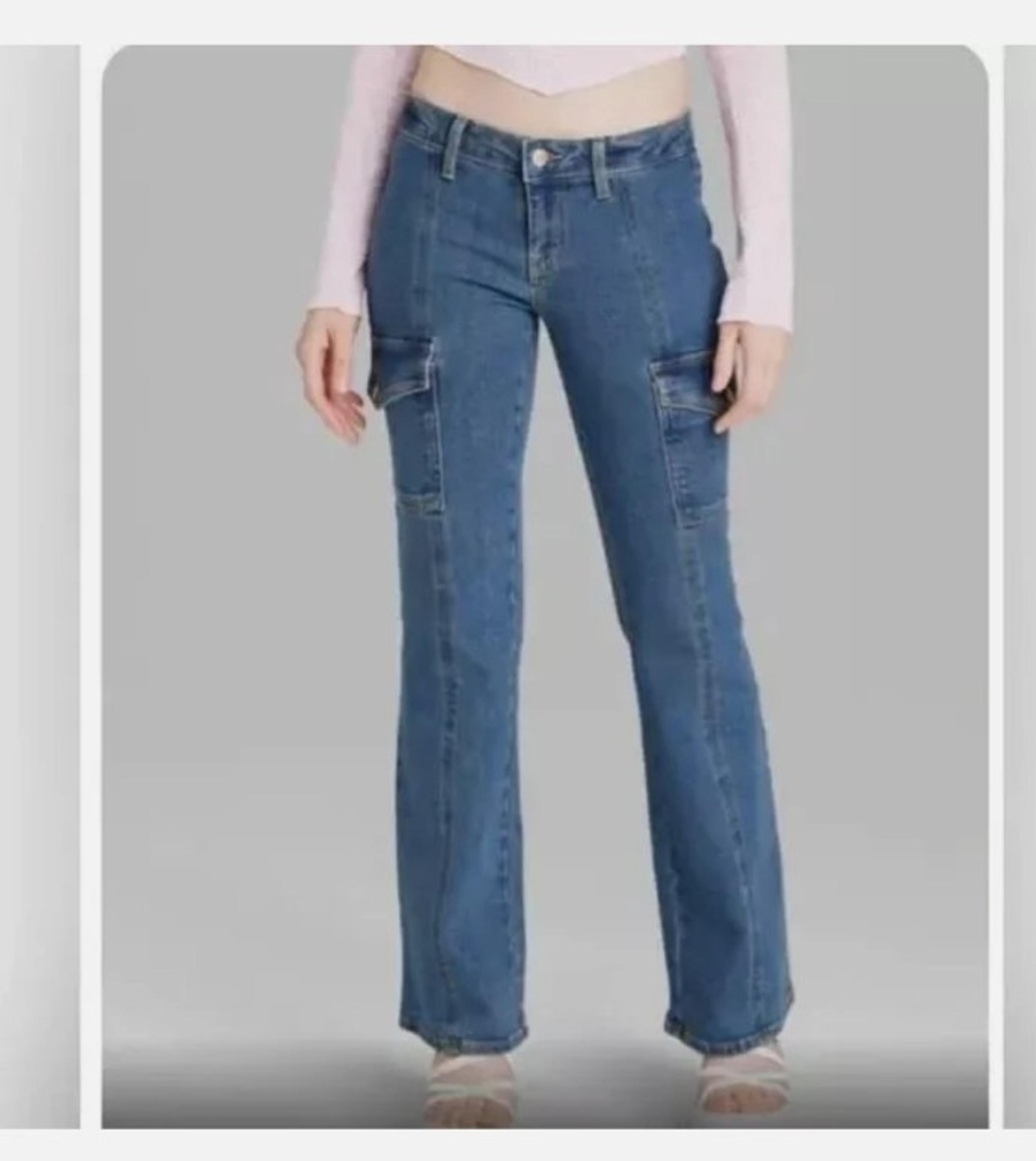 Wild Fable low rise cargo Flare Jeans size 2