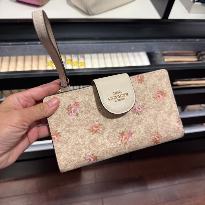 Coach CAR11 Phone Wallet In Signature Canvas With Floral Print