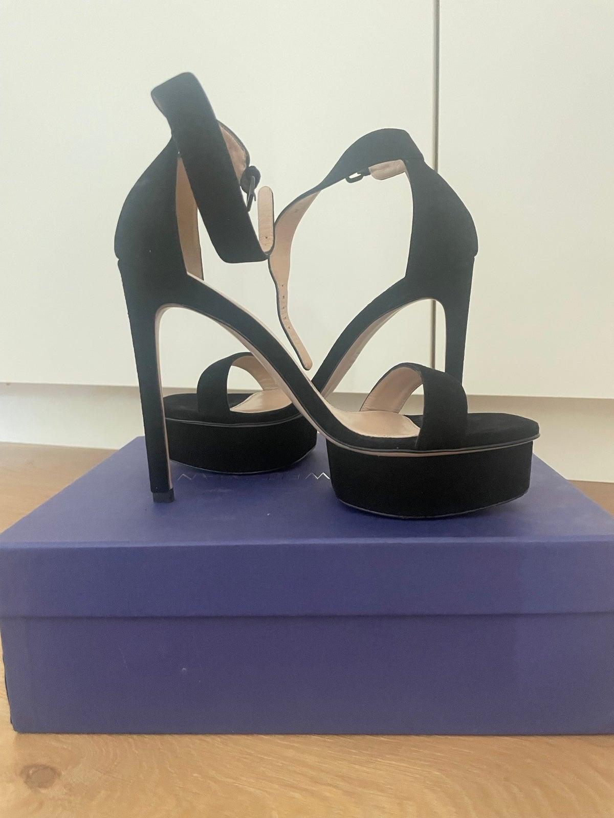 Stuart Weitzman Black Heels