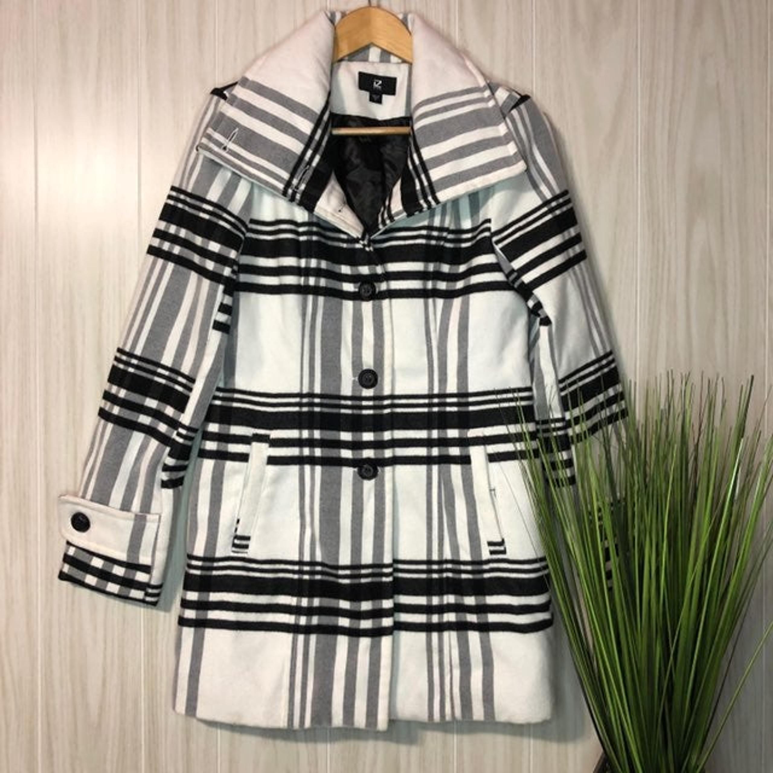 iZ Byer Coat size S
