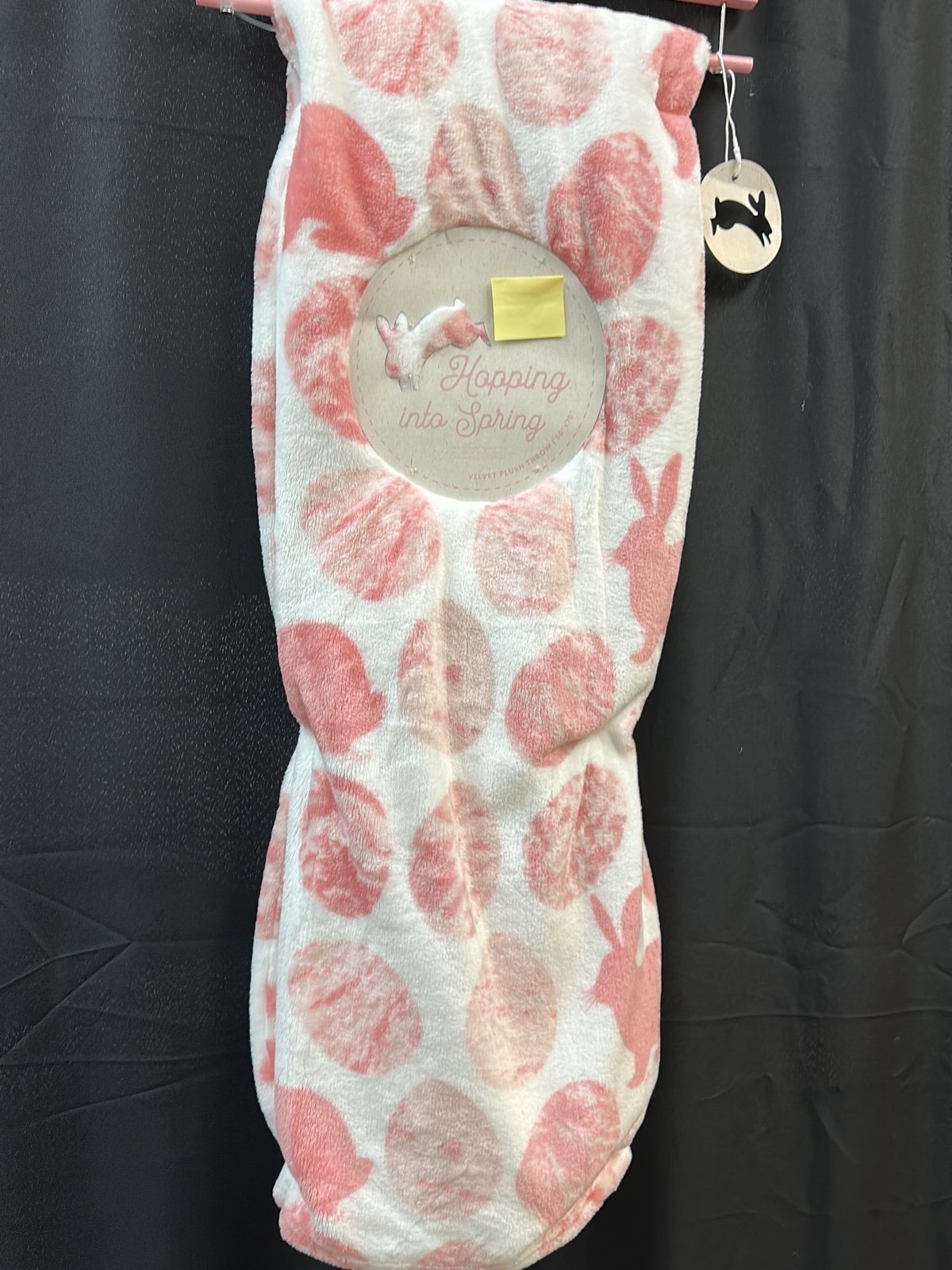 Pink easter bunny throw blanket