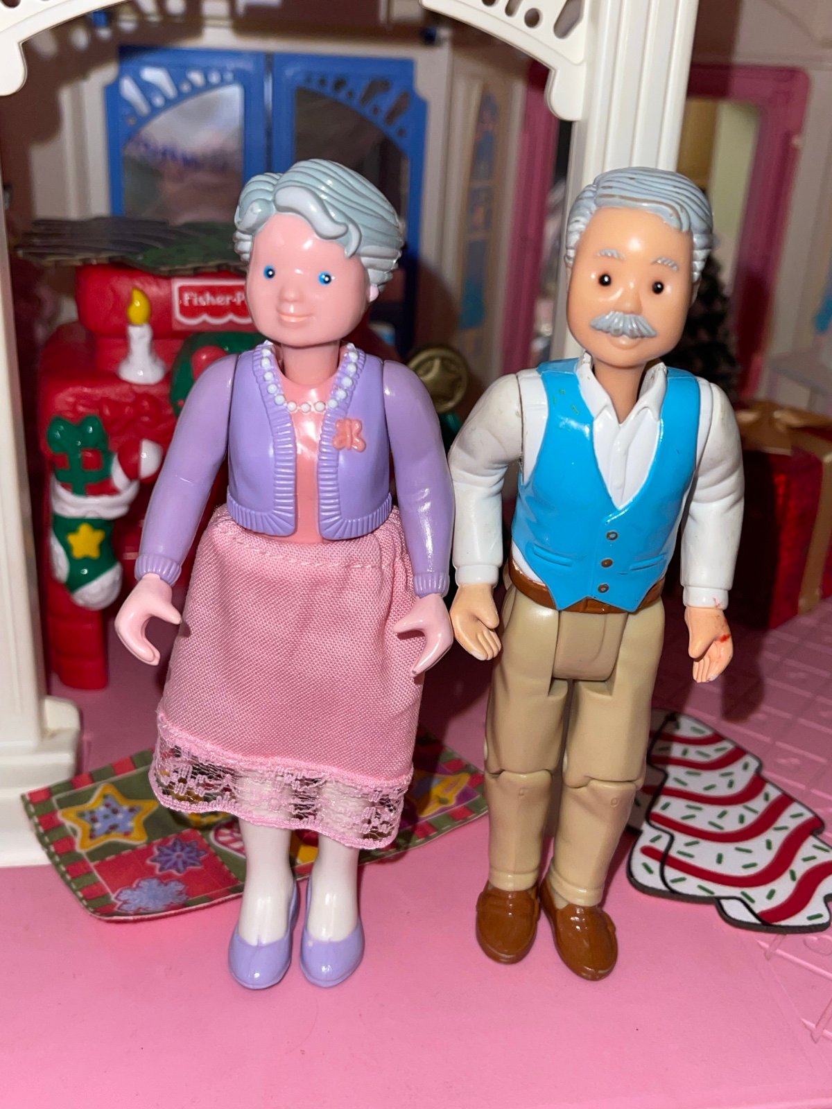 Fisher-Price Loving Family Dollhouse Grandma & Grandpa Grandparents Doll Figures