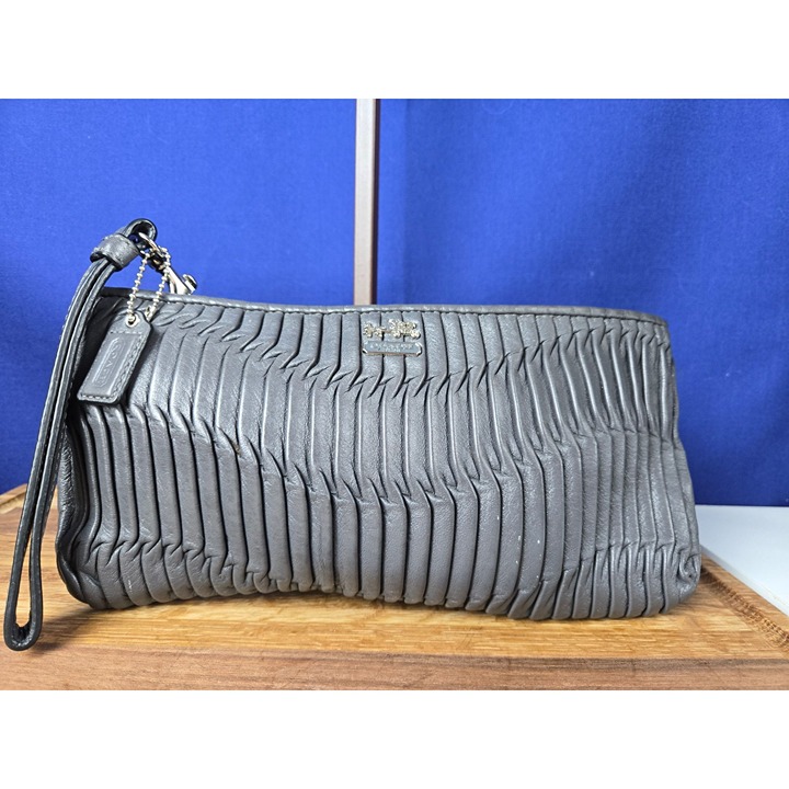 Coach Madison Gathered leather clutch large wristlet with fob and wristlet strap